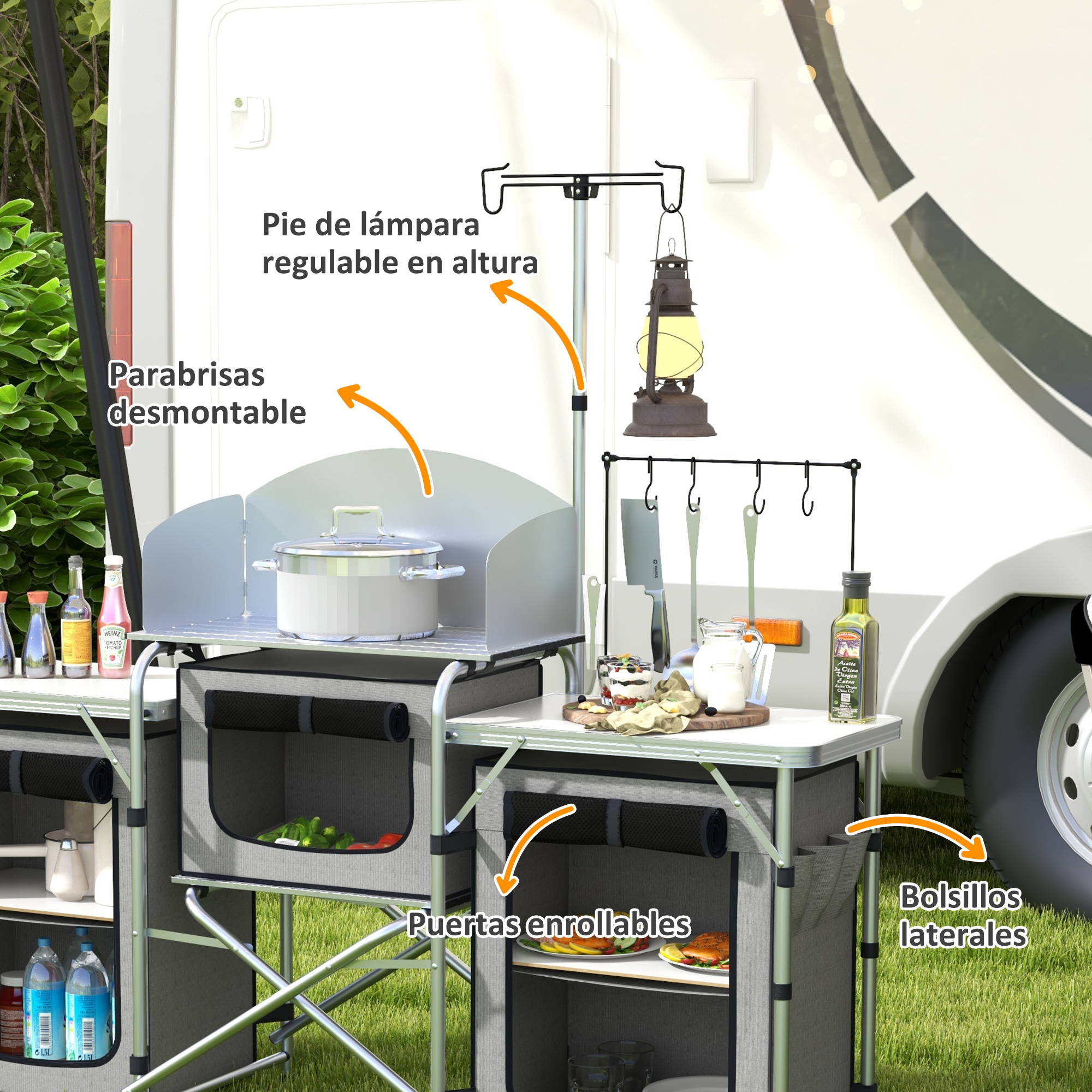 Una mesa de camping con utensilios, botellas y linterna.