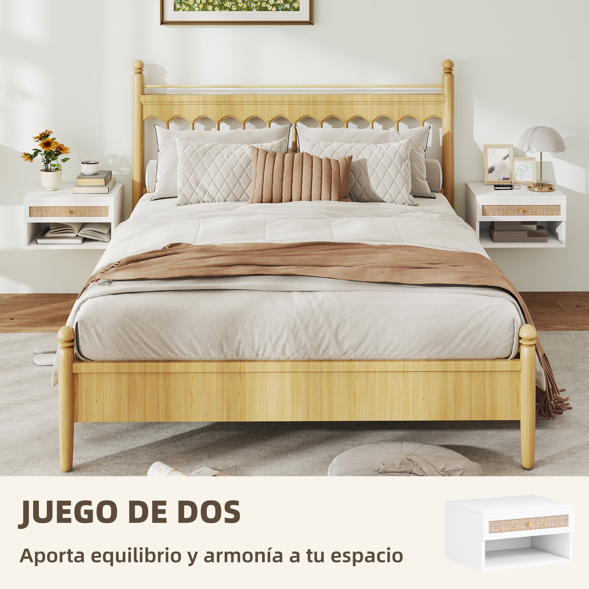 Una cama de madera con ropa de cama blanca, almohadas y una manta marrón. Mesitas de noche blancas flanquean la cama.