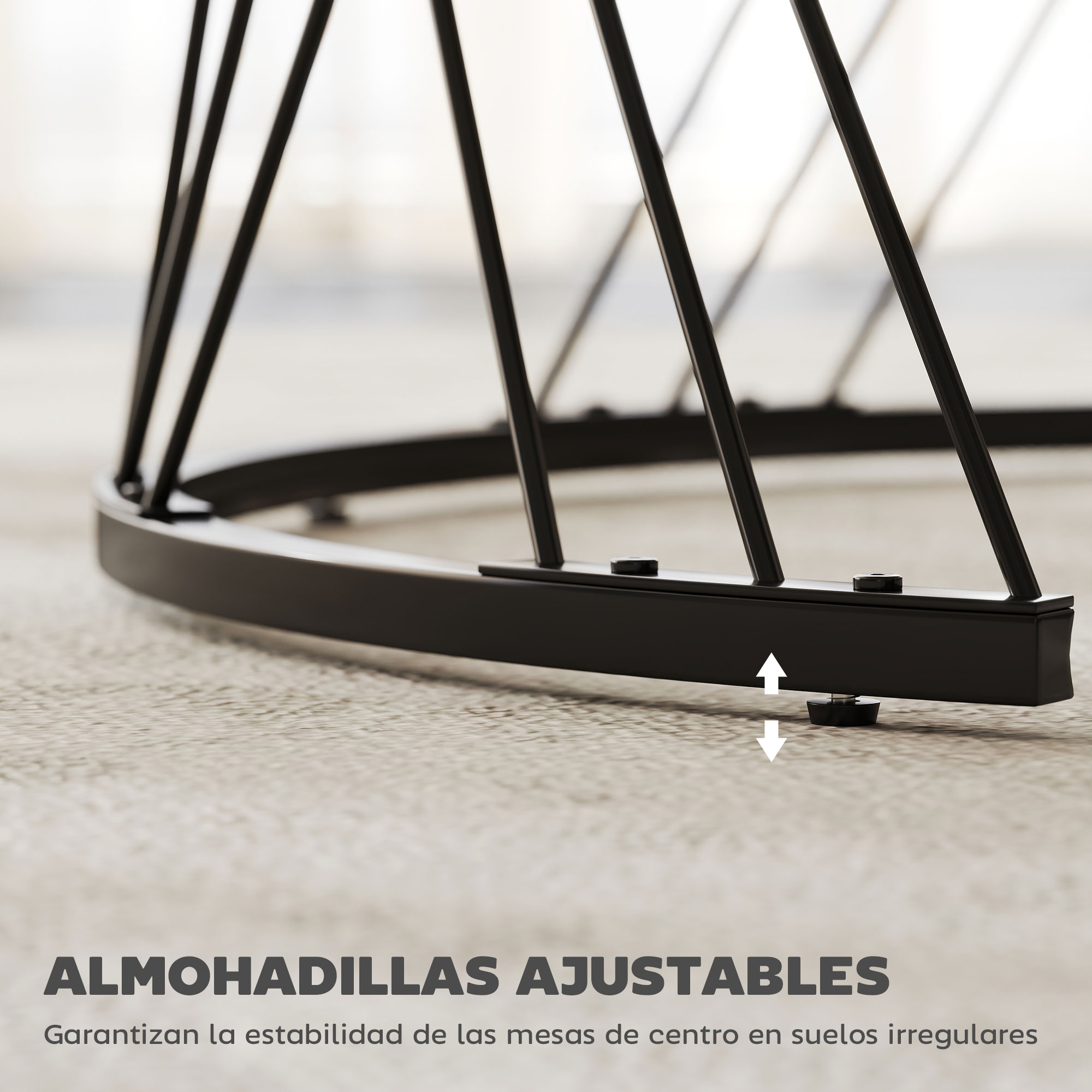 Primer plano de la base negra de una mesa con patas ajustables.