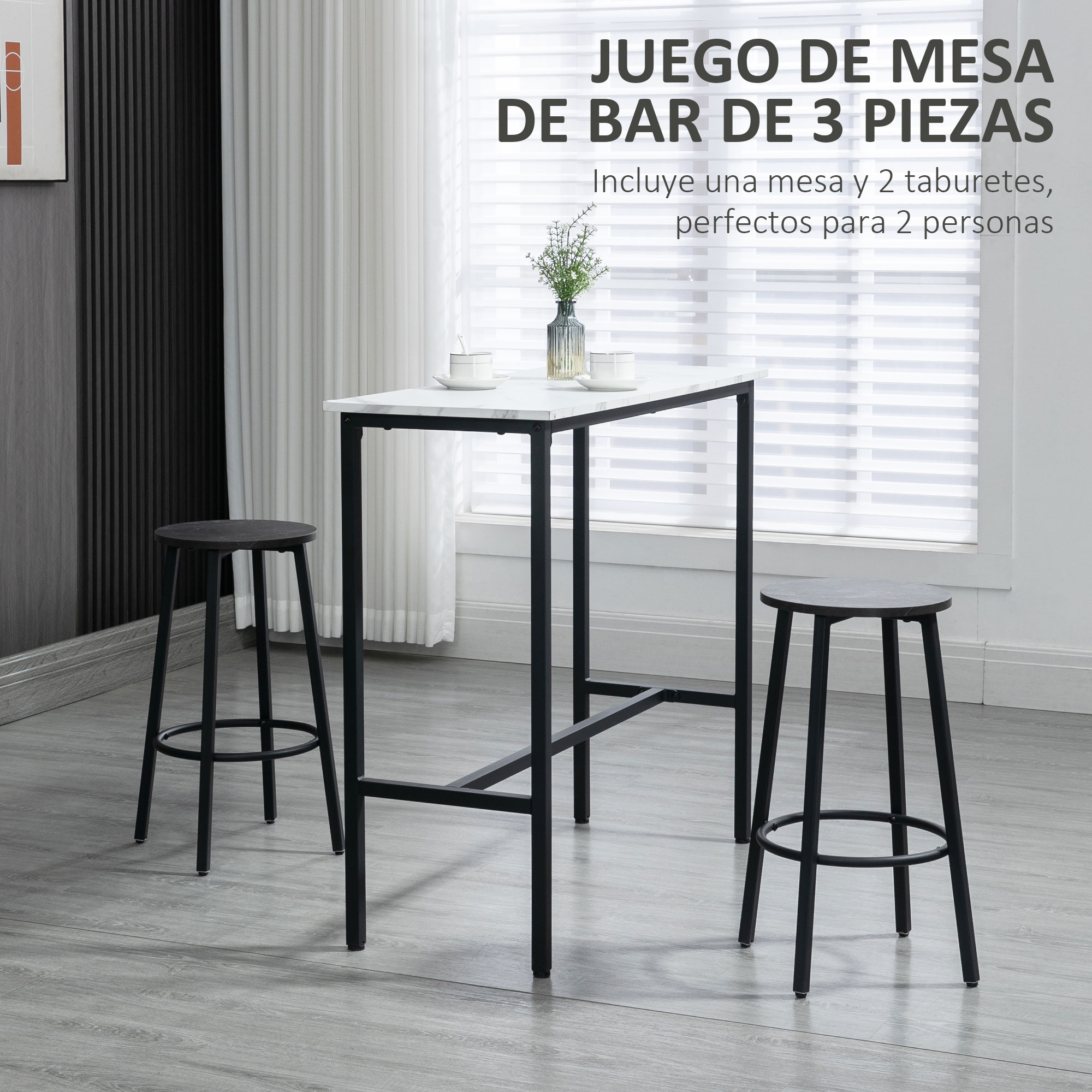 Una mesa de bar de mármol blanco con dos taburetes negros.