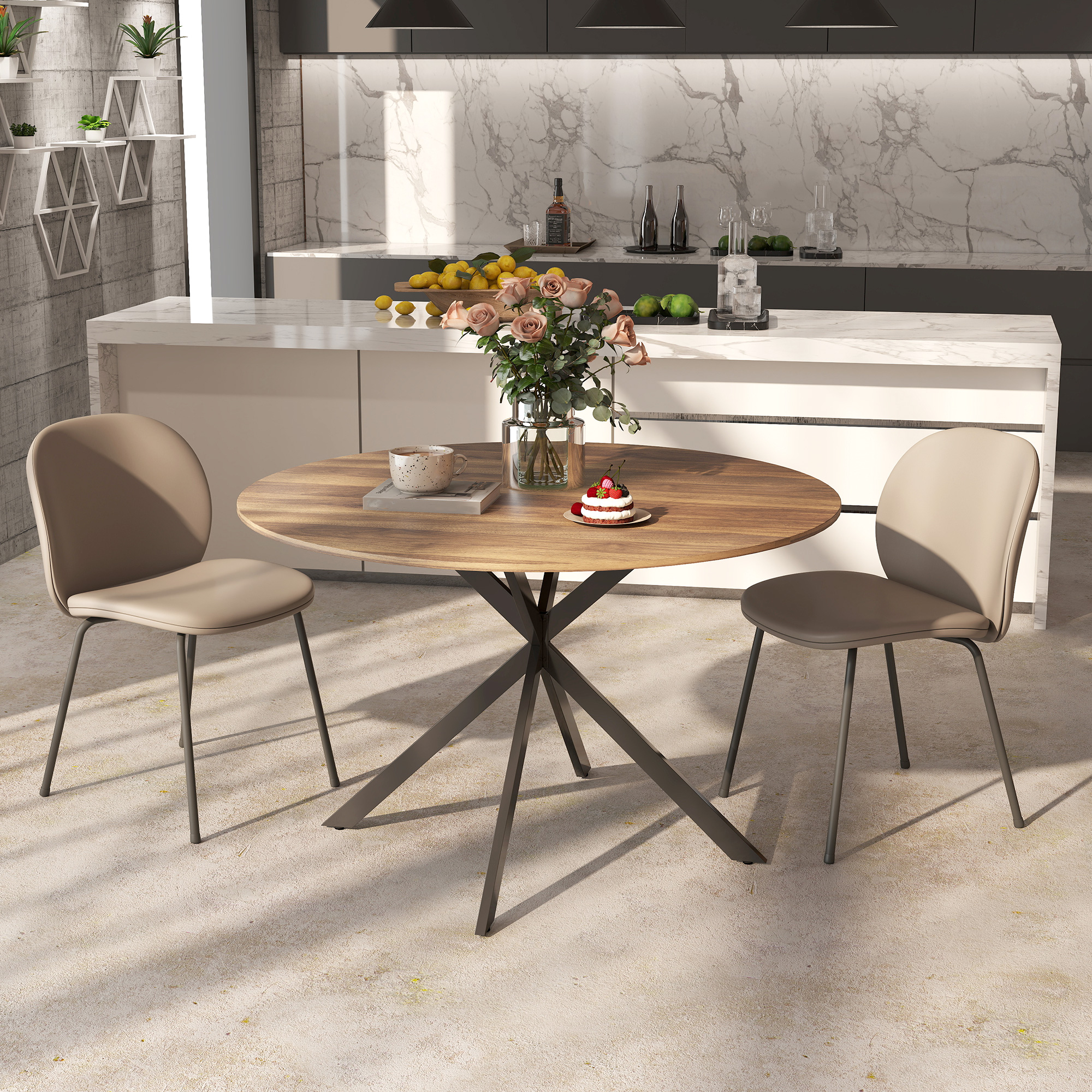 Una mesa de madera con dos sillas en una cocina moderna con salpicadero de mármol.
