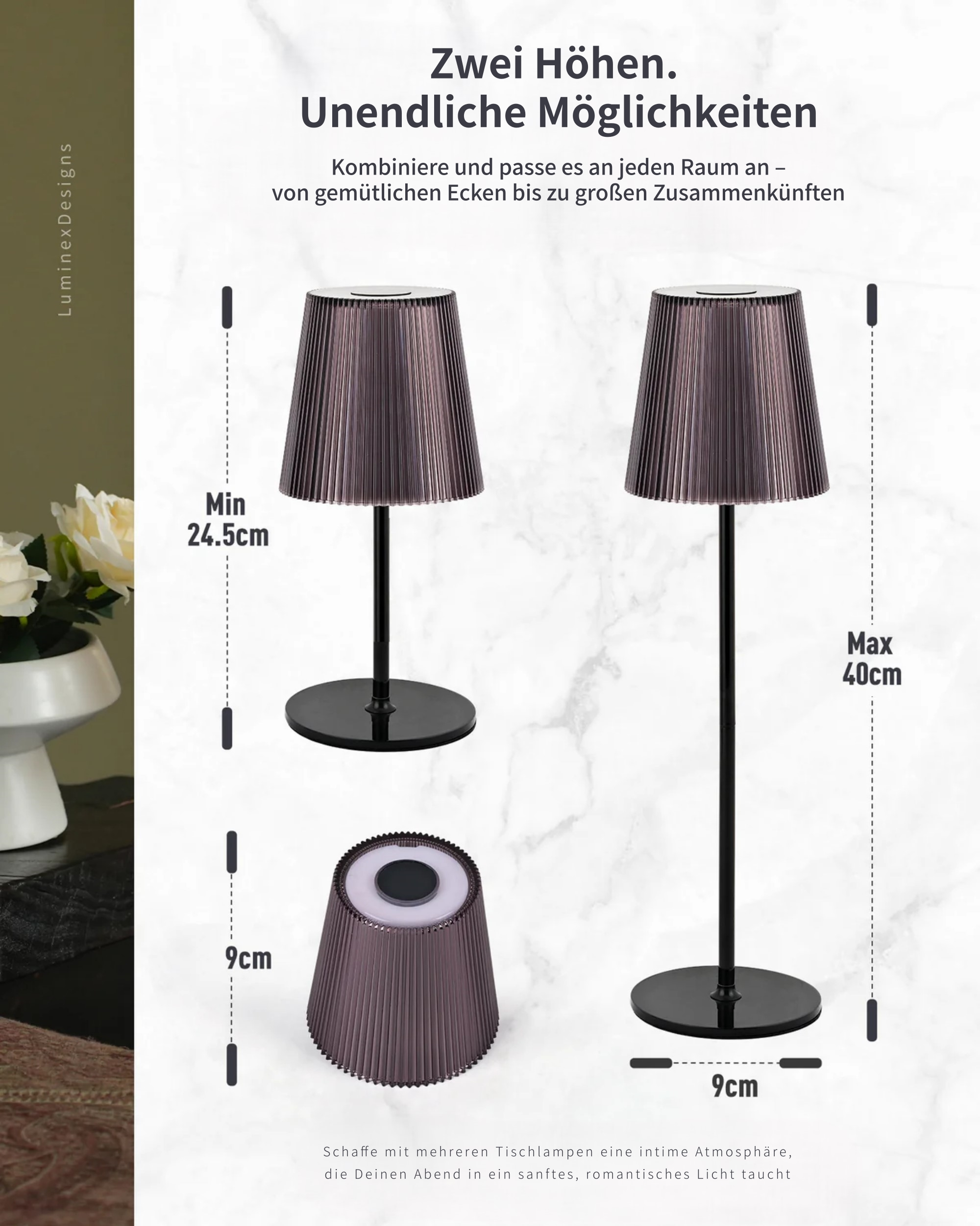 Zwei Tischlampen in verschiedenen Höhen mit Maßen, eine Vase mit Blumen.