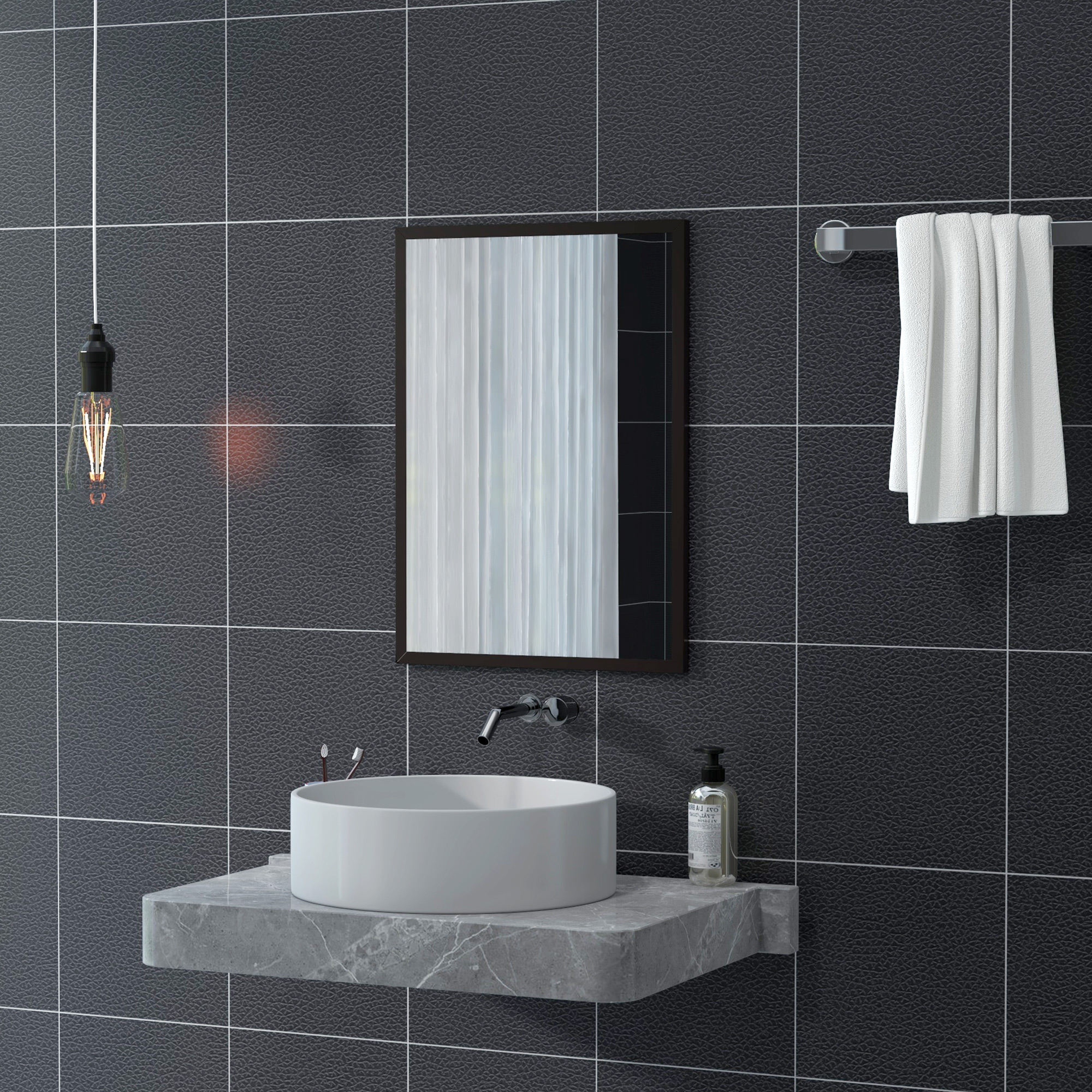 Baño moderno con azulejos oscuros, lavabo, espejo y toallero. Incluye bombilla.