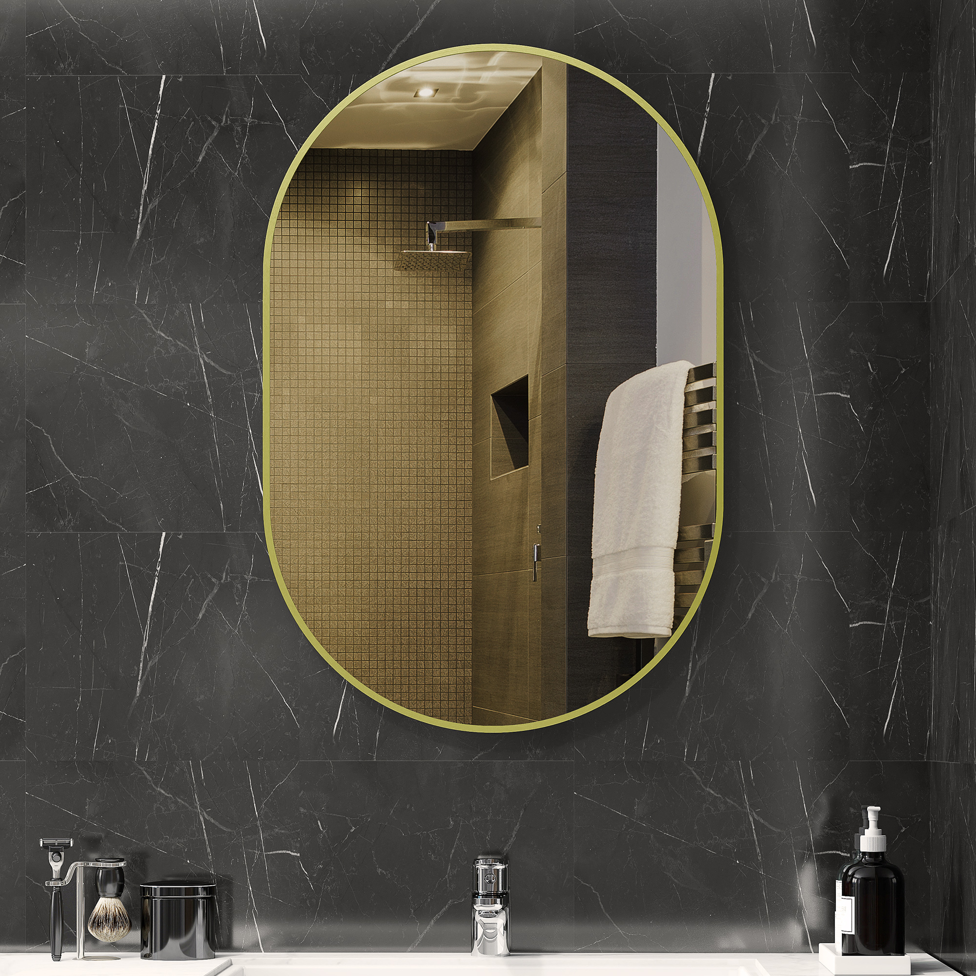 Un espejo ovalado con marco dorado sobre un lavabo con grifo y accesorios de afeitado.