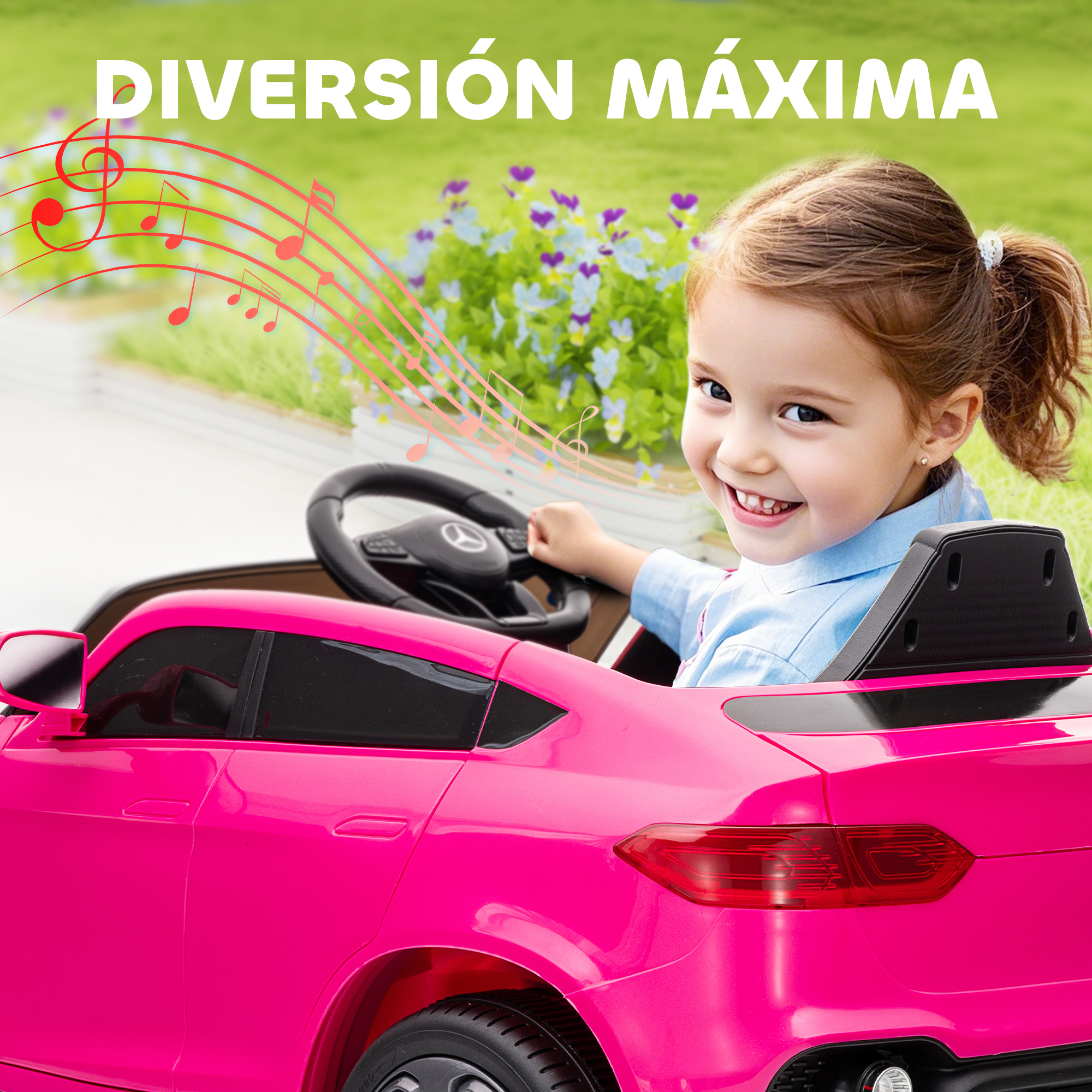 Una niña feliz conduce un coche de juguete rosa con notas musicales de fondo.