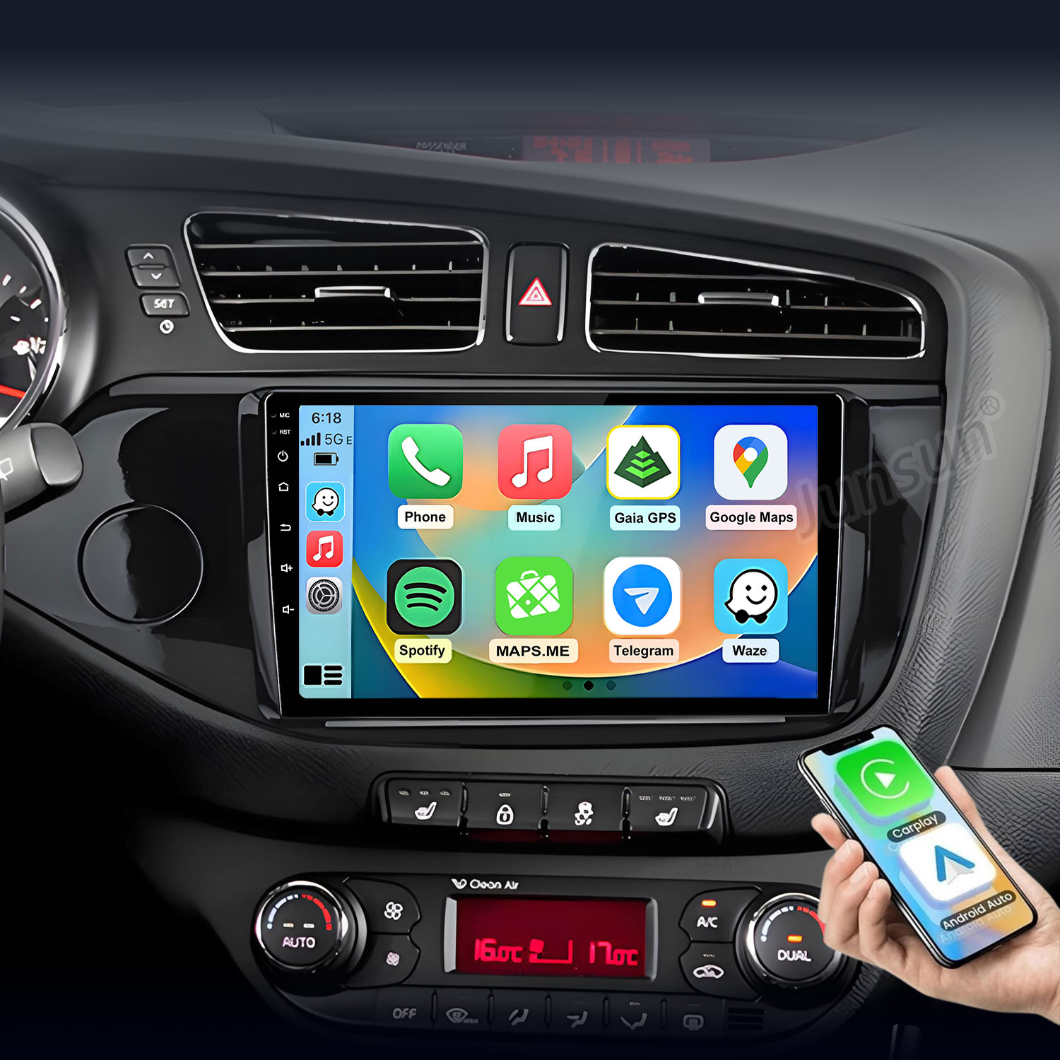 Smartfon wyświetla interfejs CarPlay i Android Auto przed systemem infotainment samochodu.