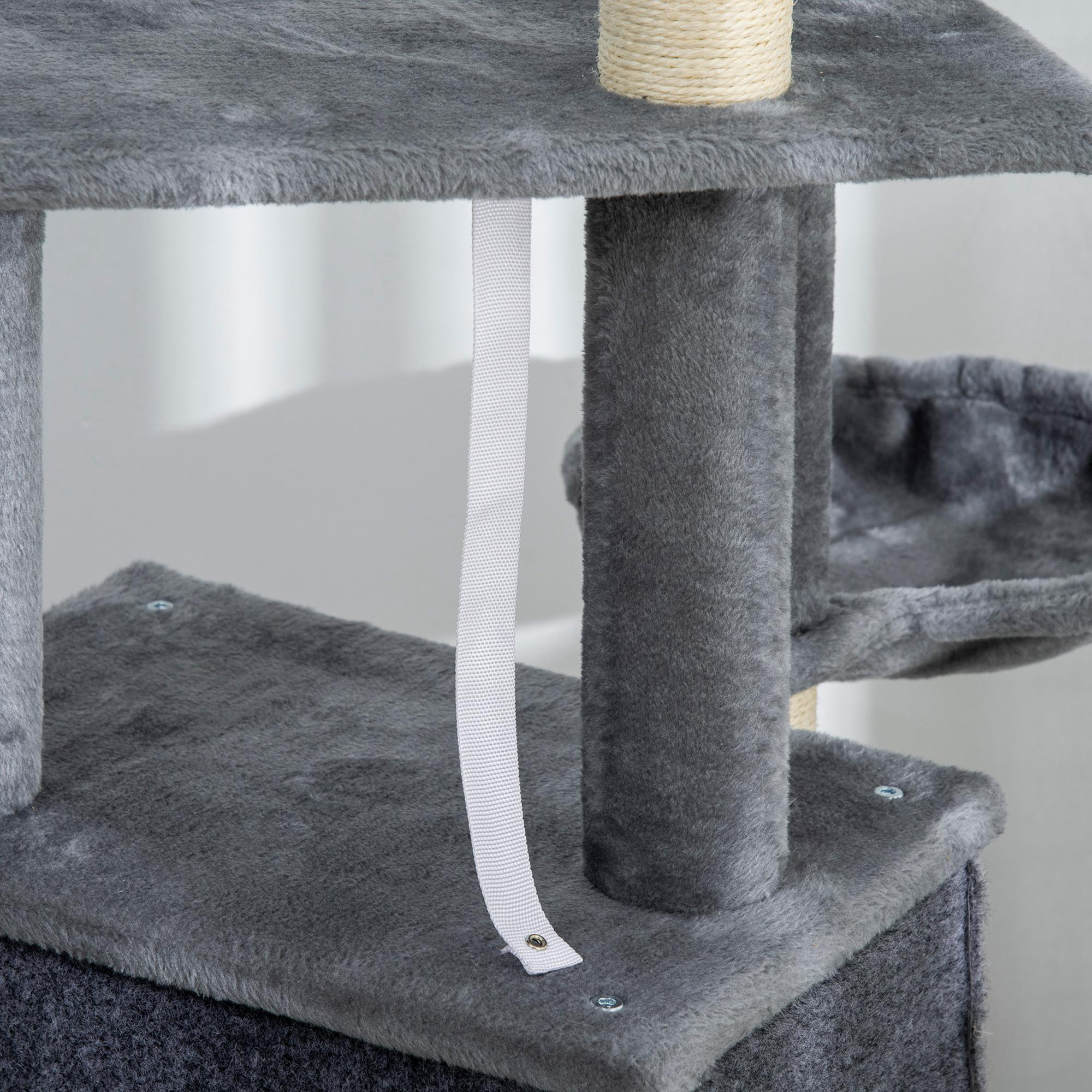 Árbol rascador gris con hamaca, postes y detalle de cuerda de sisal.