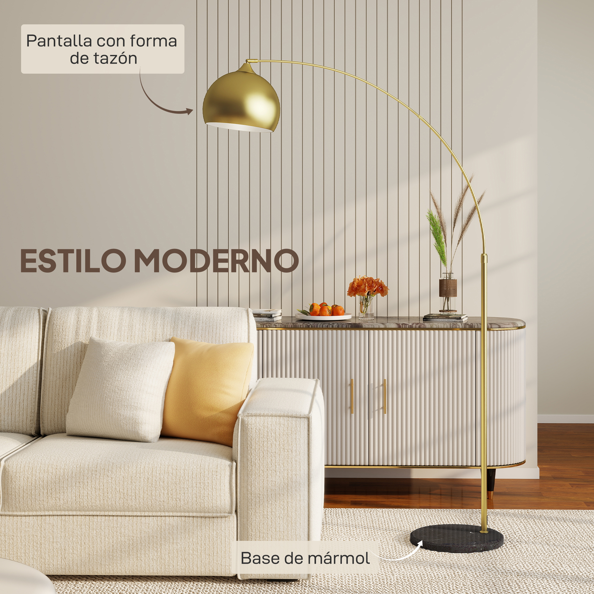 Sala de estar moderna con sofá, lámpara de arco y aparador.
