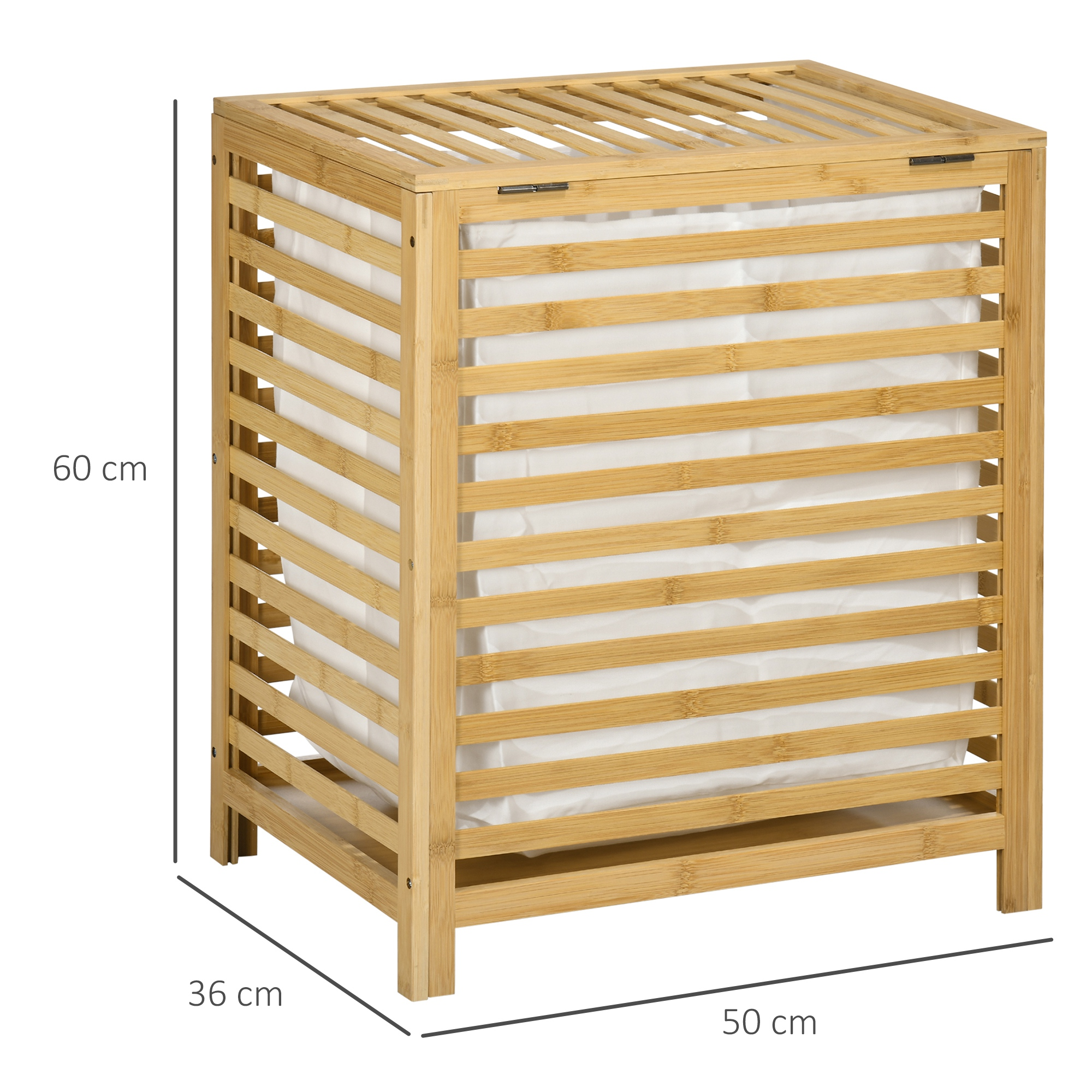 Una cesta de lavandería rectangular de bambú con listones y forro blanco.