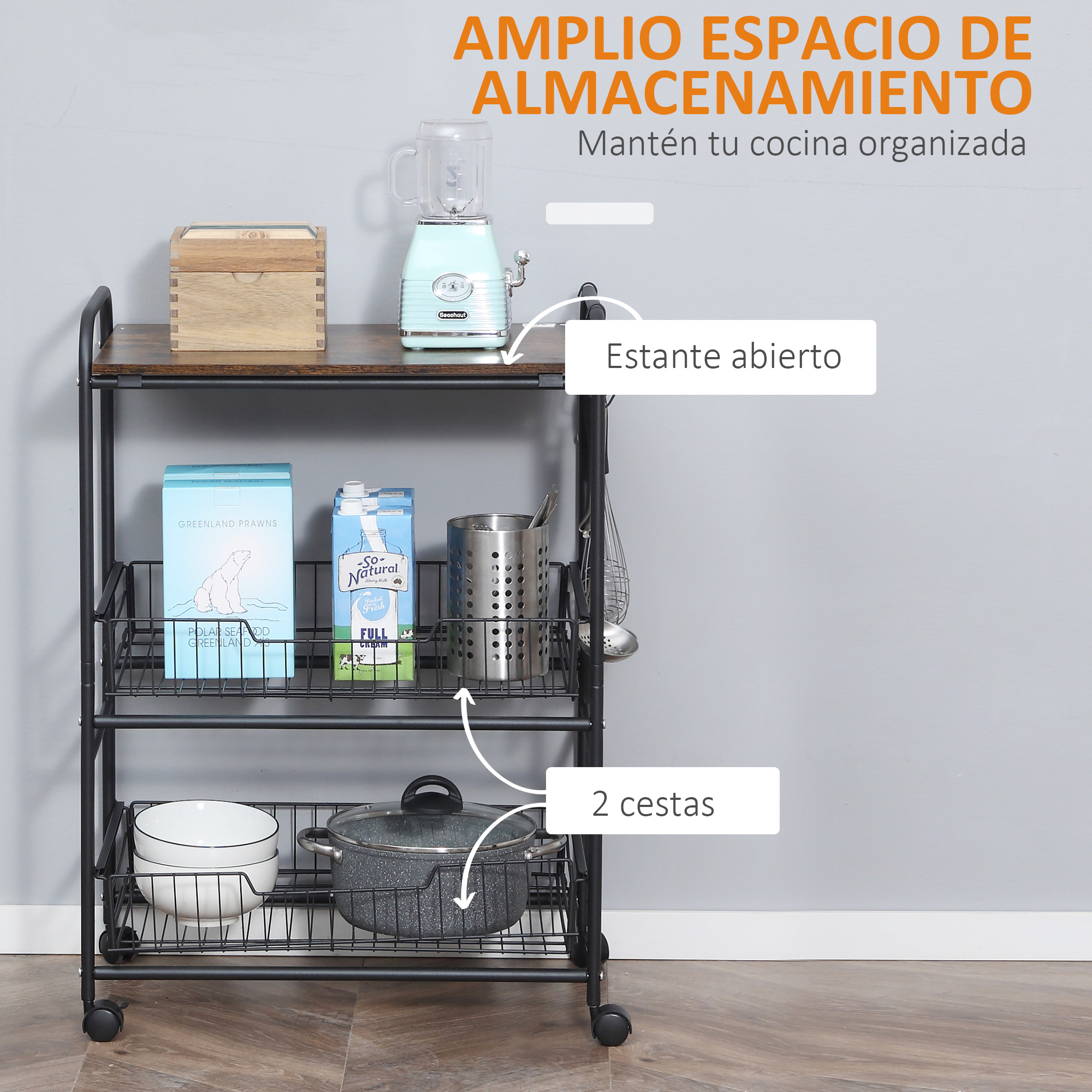 Un carrito de cocina de metal de tres niveles con tapa de madera, lleno de comestibles y utensilios.