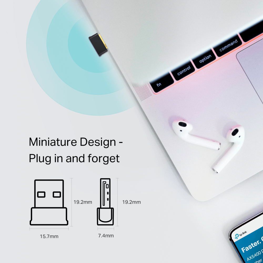Mini appareil USB sur un ordinateur portable avec écouteurs. Dimensions indiquées.