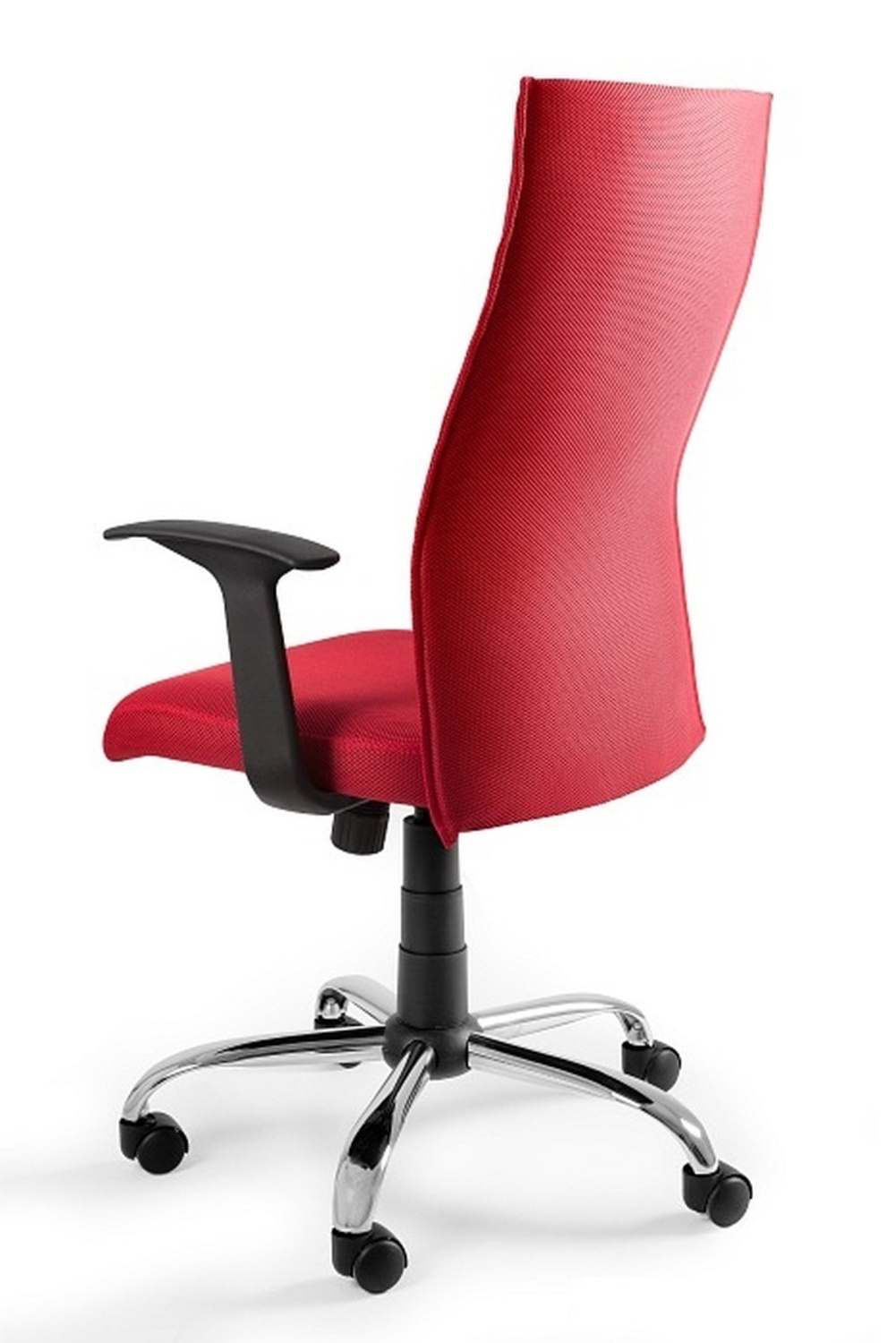 Czerwone krzesło biurowe z czarnym podłokietnikiem i chromowaną podstawą na kółkach.