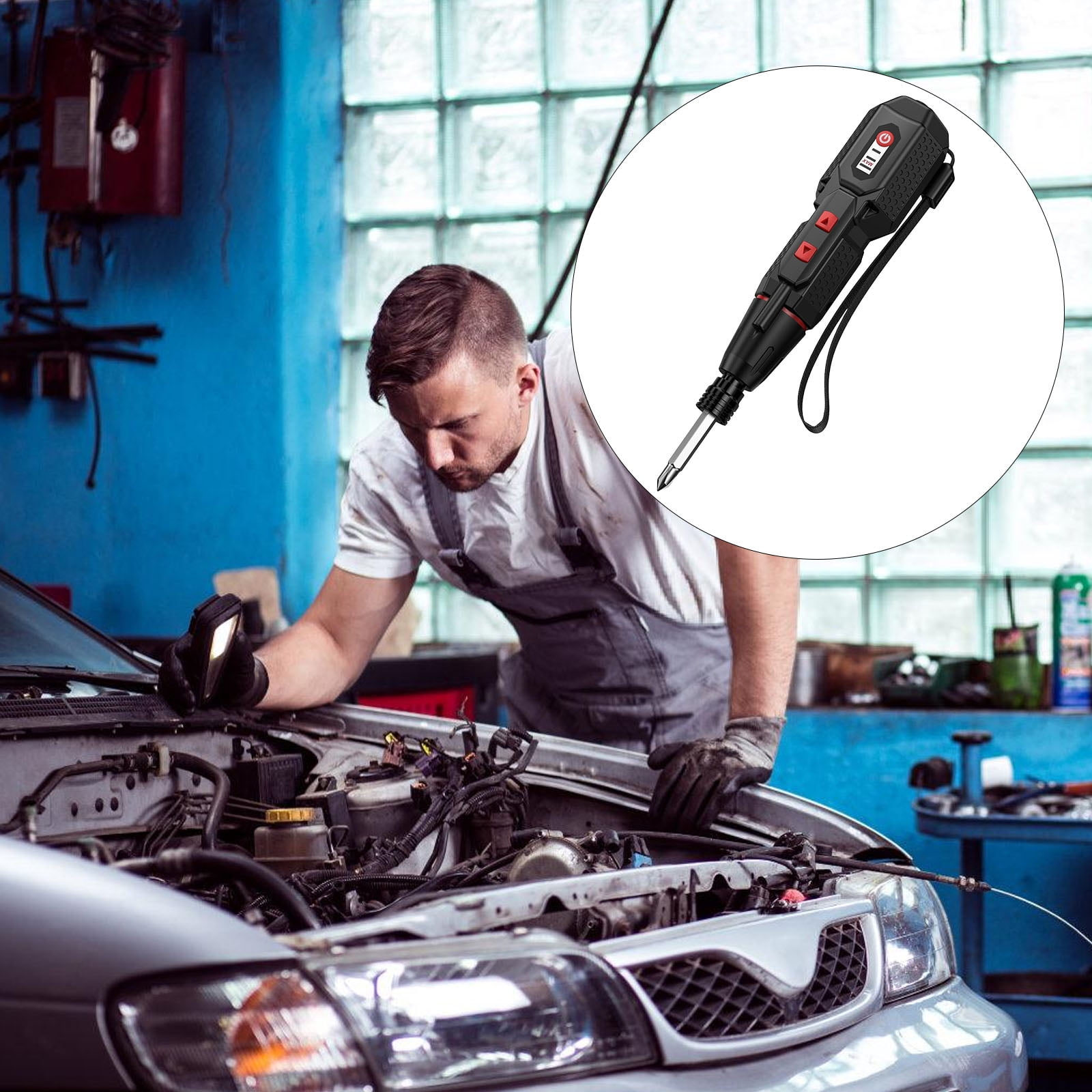 Mechaniker prüft Auto-Motor mit Lampe. Nahaufnahme eines Schraubers.