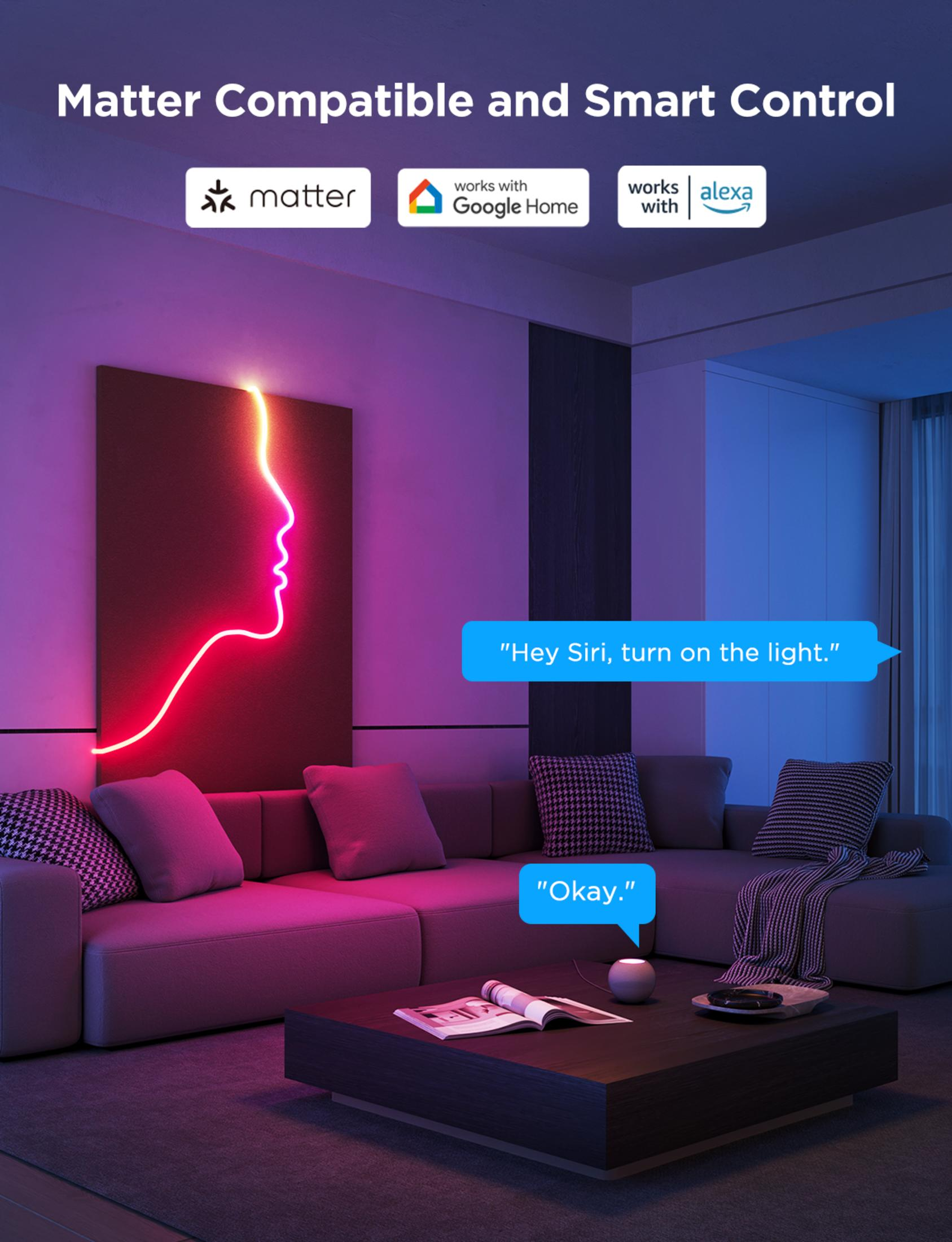 Woonkamer met moderne kunst, banken en salontafel. "Hé Siri, doe het licht aan."