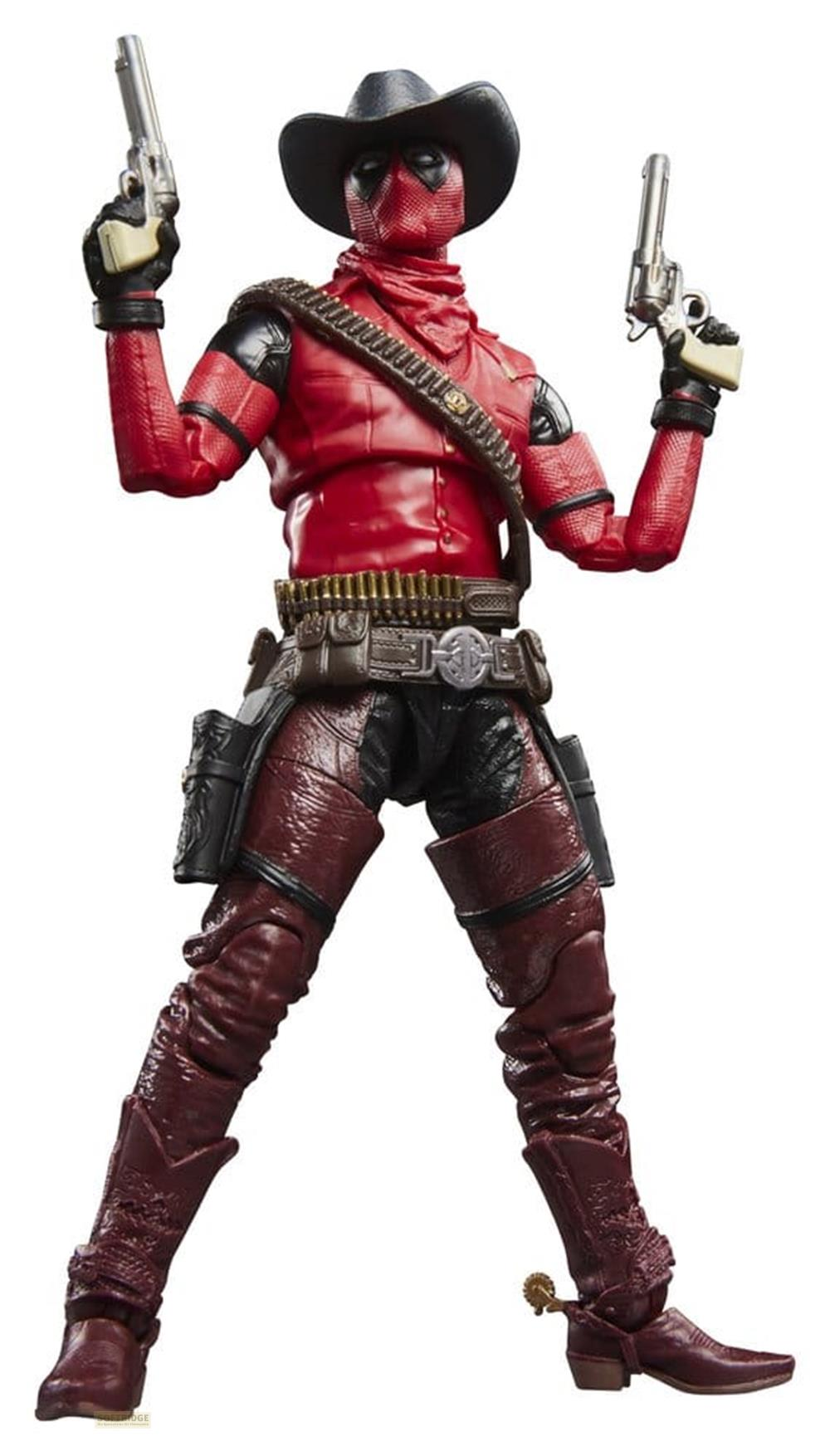 Deadpool-Figur mit Westernhut, rotem Hemd, Pistolen und Patronengurt.