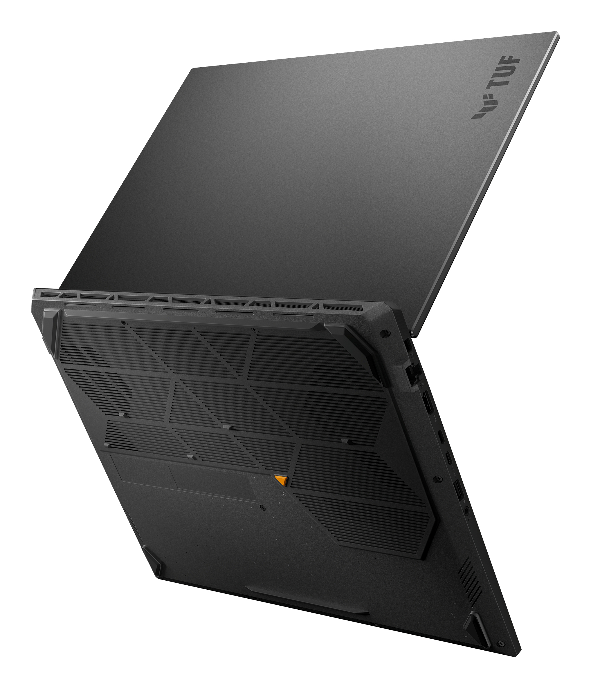 Ein schwarzer Laptop mit offenem Deckel, Unterseite und Anschlüssen sichtbar.