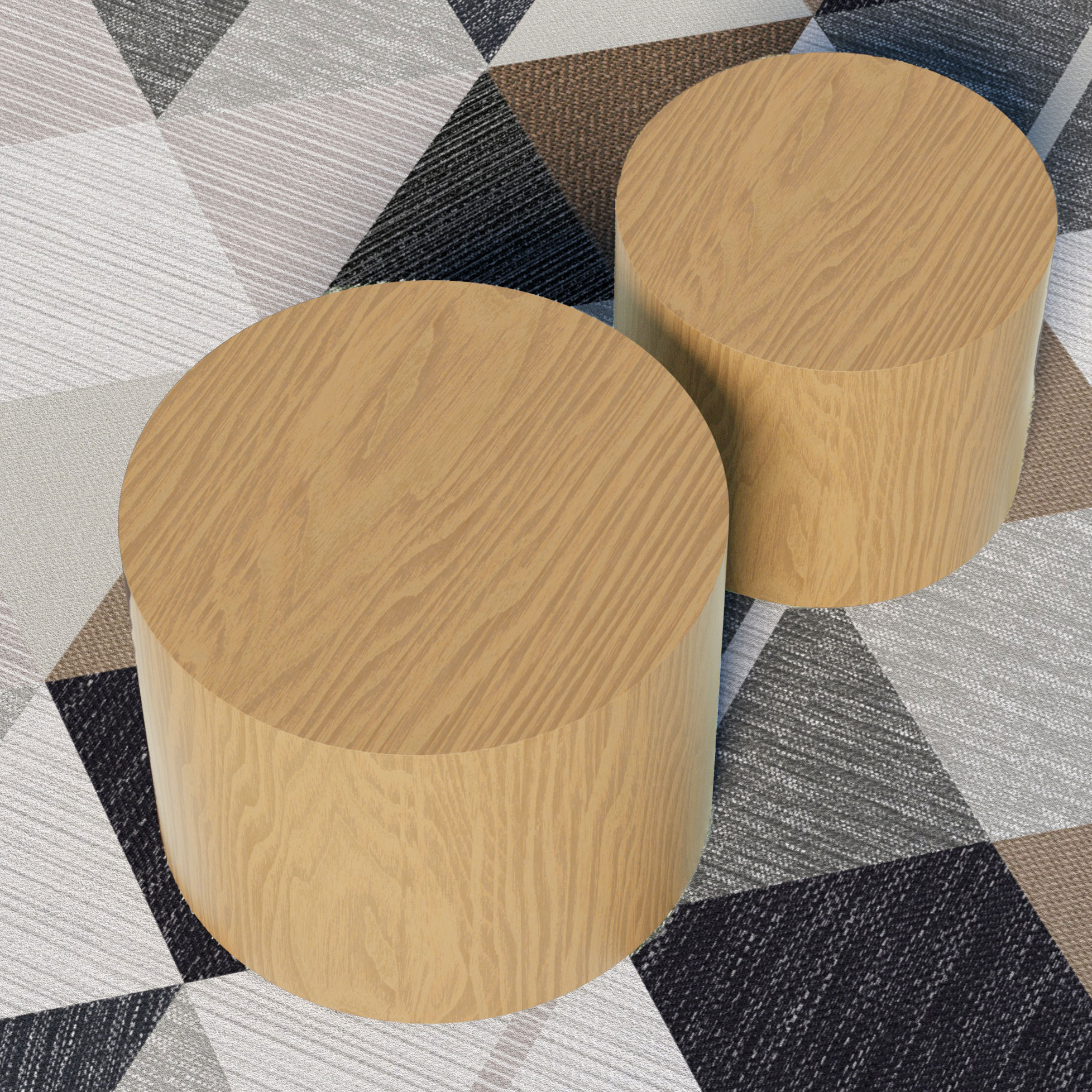 Zwei runde Holztische stehen auf einem geometrischen Teppich mit Dreiecksmustern.