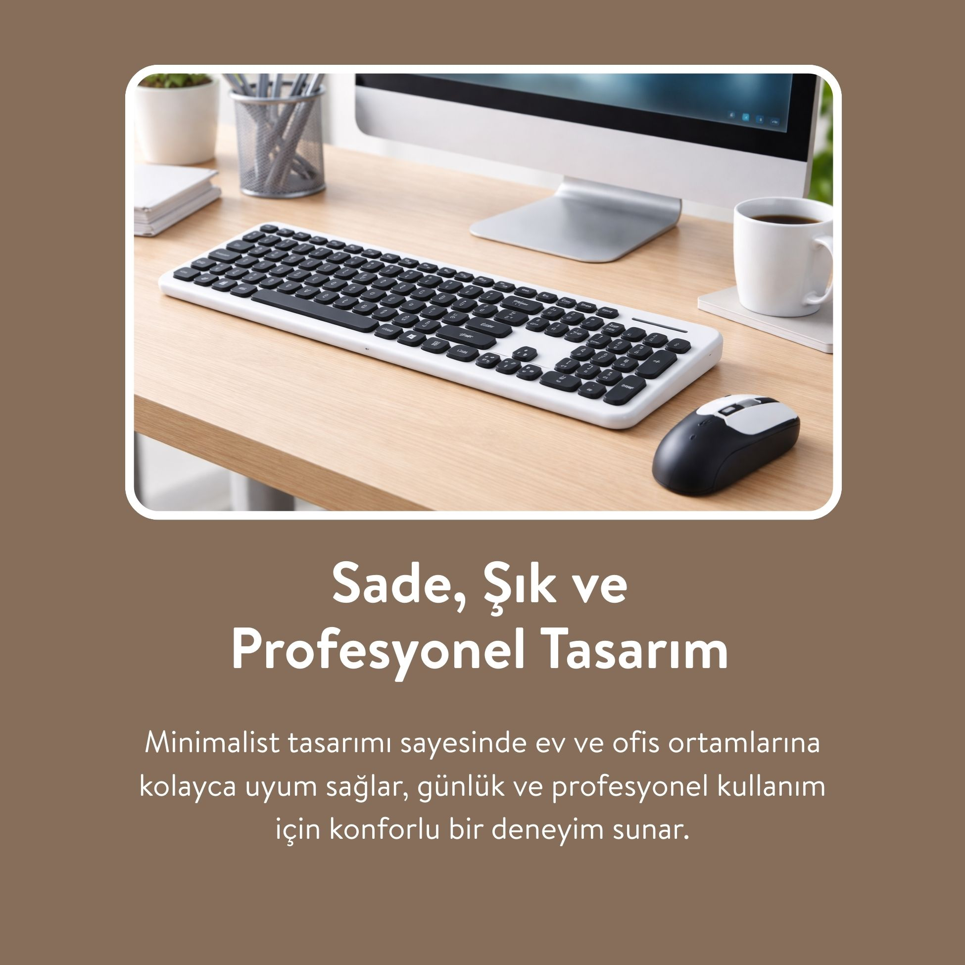 Klavye, fare, bilgisayar ve kahve fincanı olan bir masa.