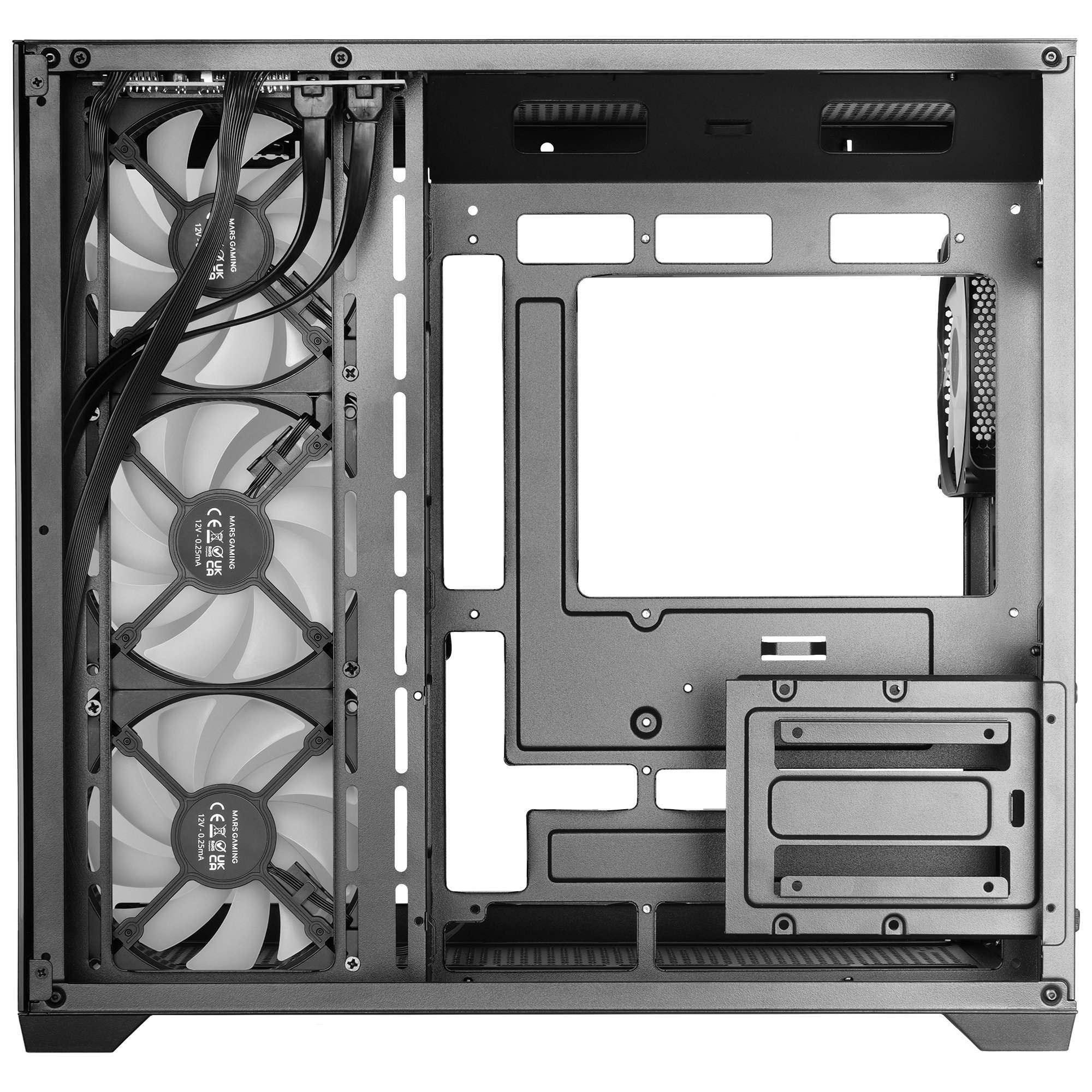 L'interno di un case per computer con tre ventole e cavi.