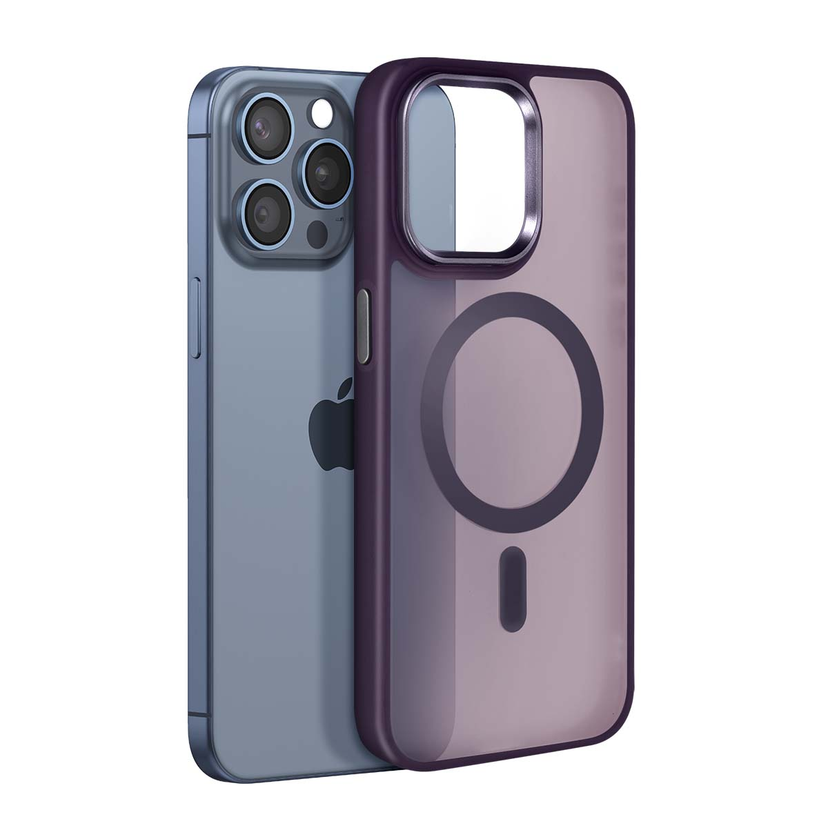 Un iPhone azul con tres cámaras y una funda morada transparente al lado.