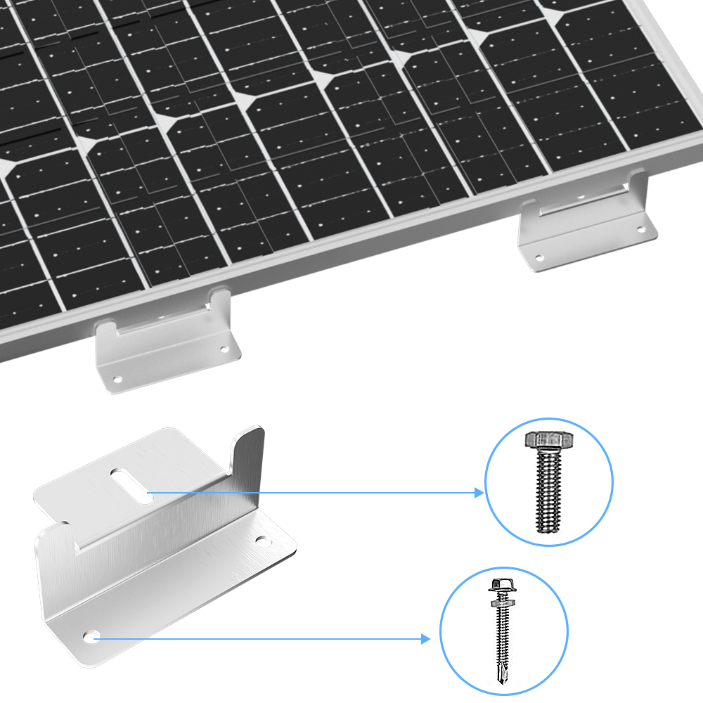 Solarpanel mit Halterungen und Schrauben. Nahaufnahme des Zubehörs.