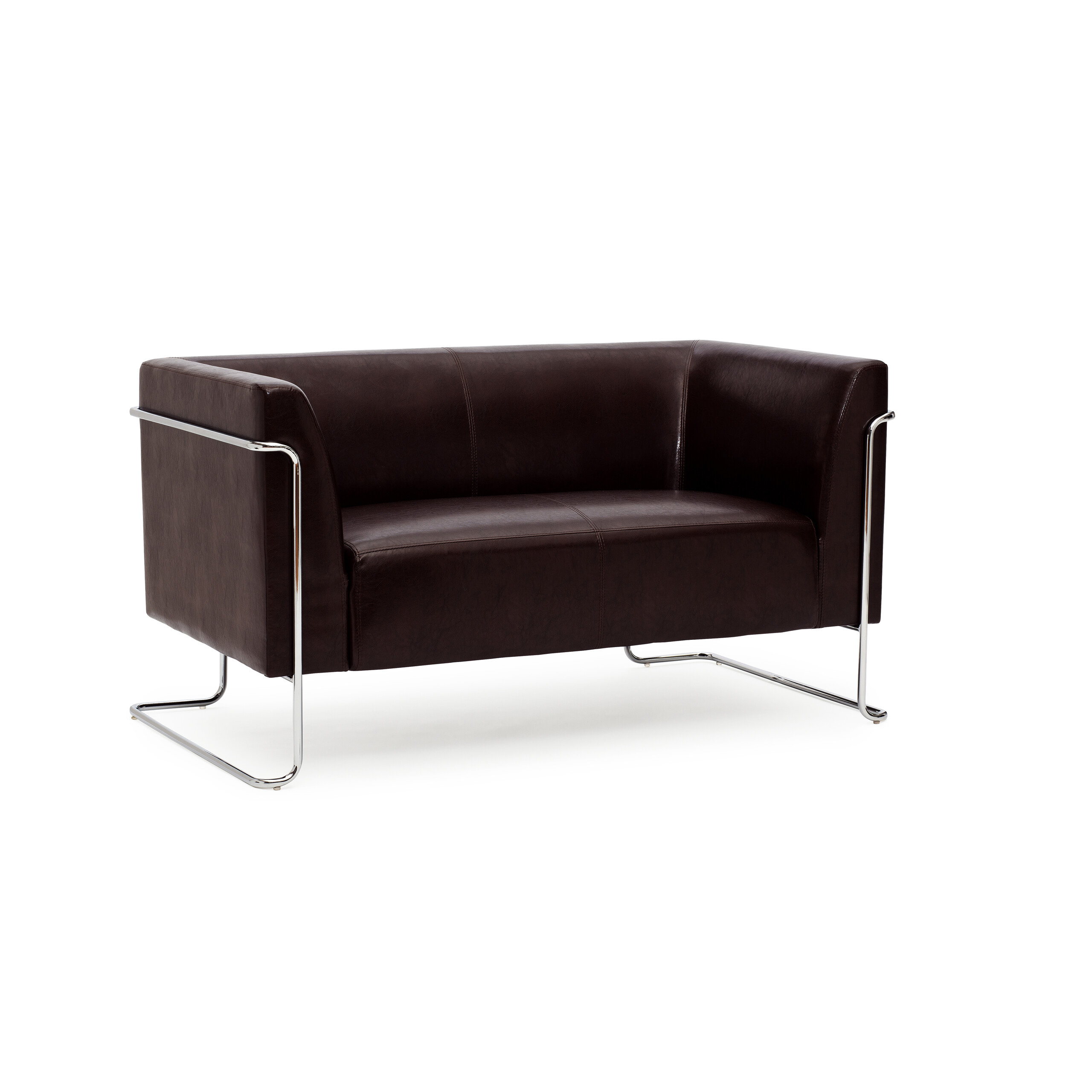 Dunkelbrauner Ledersofa mit Chromgestell auf weißem Hintergrund.