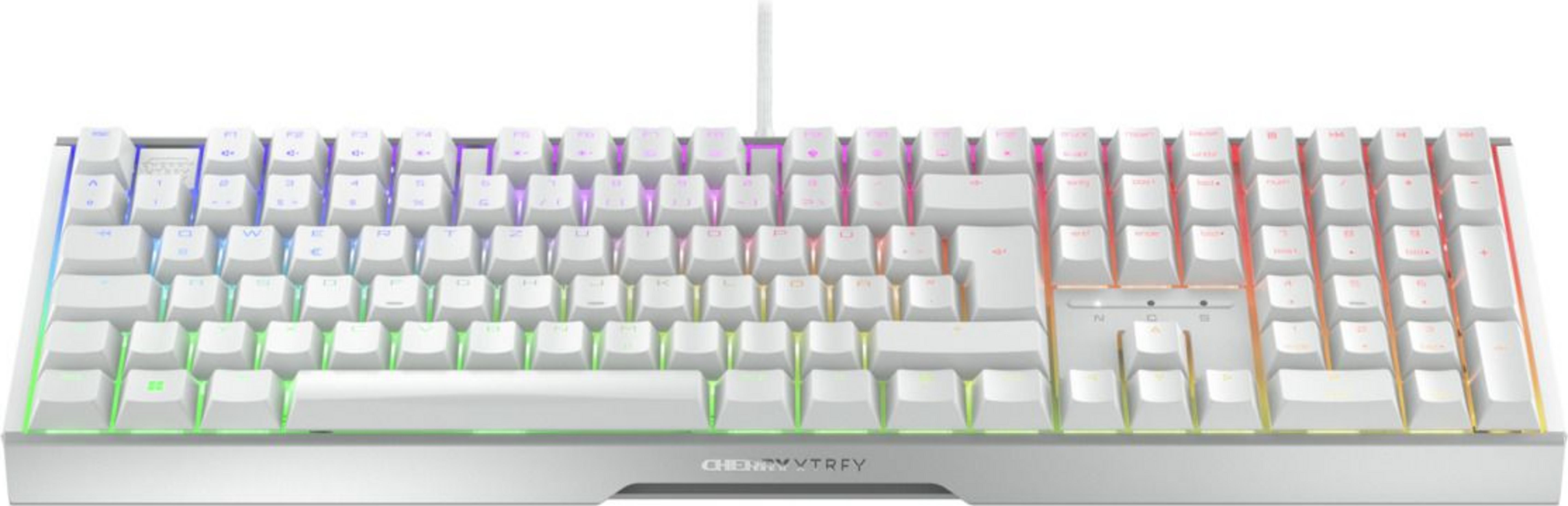 Biała klawiatura mechaniczna z podświetleniem RGB. Widoczne napisy na klawiszach.