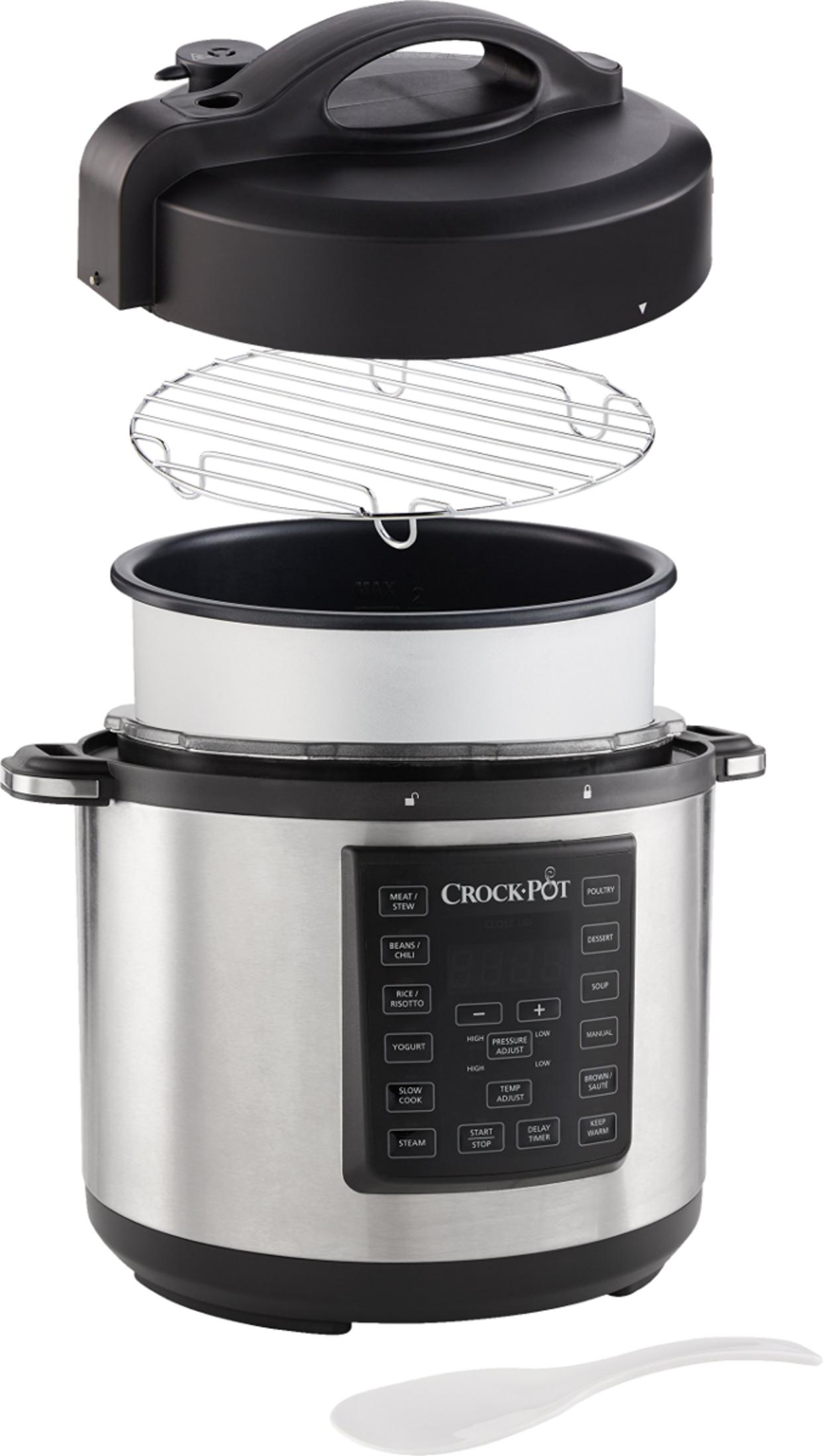 Una olla de cocción lenta Crock-Pot desarmada mostrando tapa, rejilla y olla interior. Panel de control visible.
