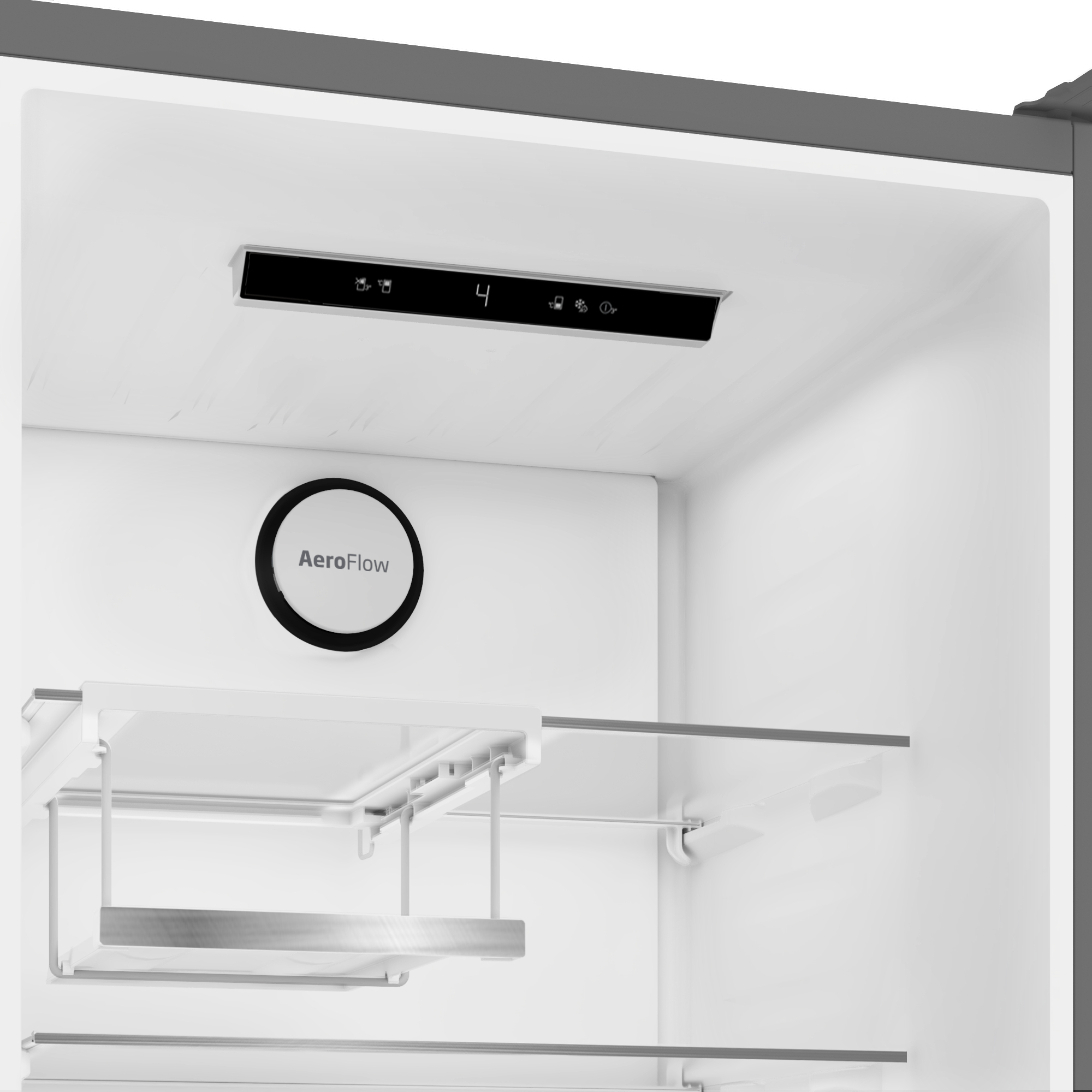 Interno di un frigorifero con display digitale e ventola AeroFlow.