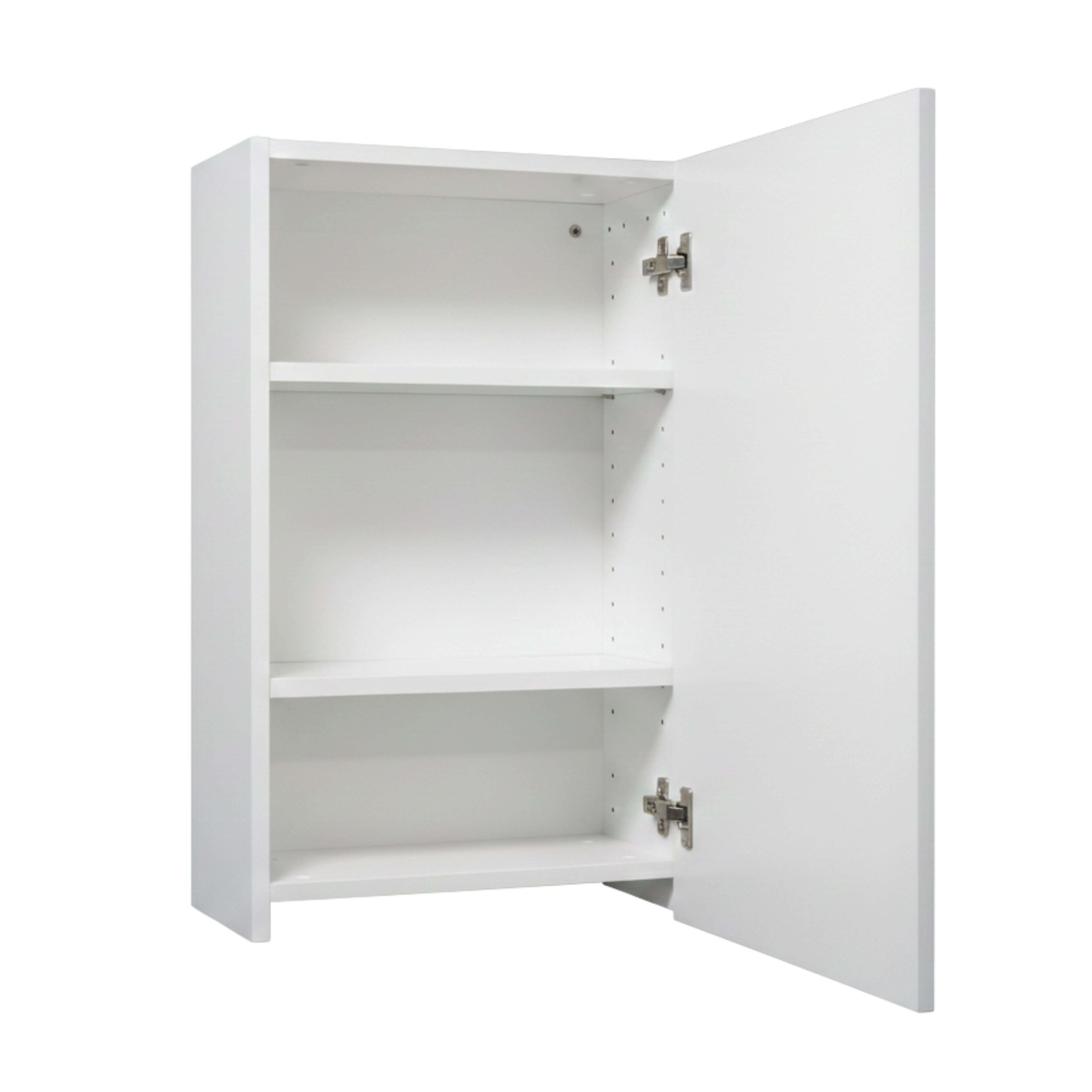 Un mueble de pared blanco con la puerta abierta, mostrando tres estantes.