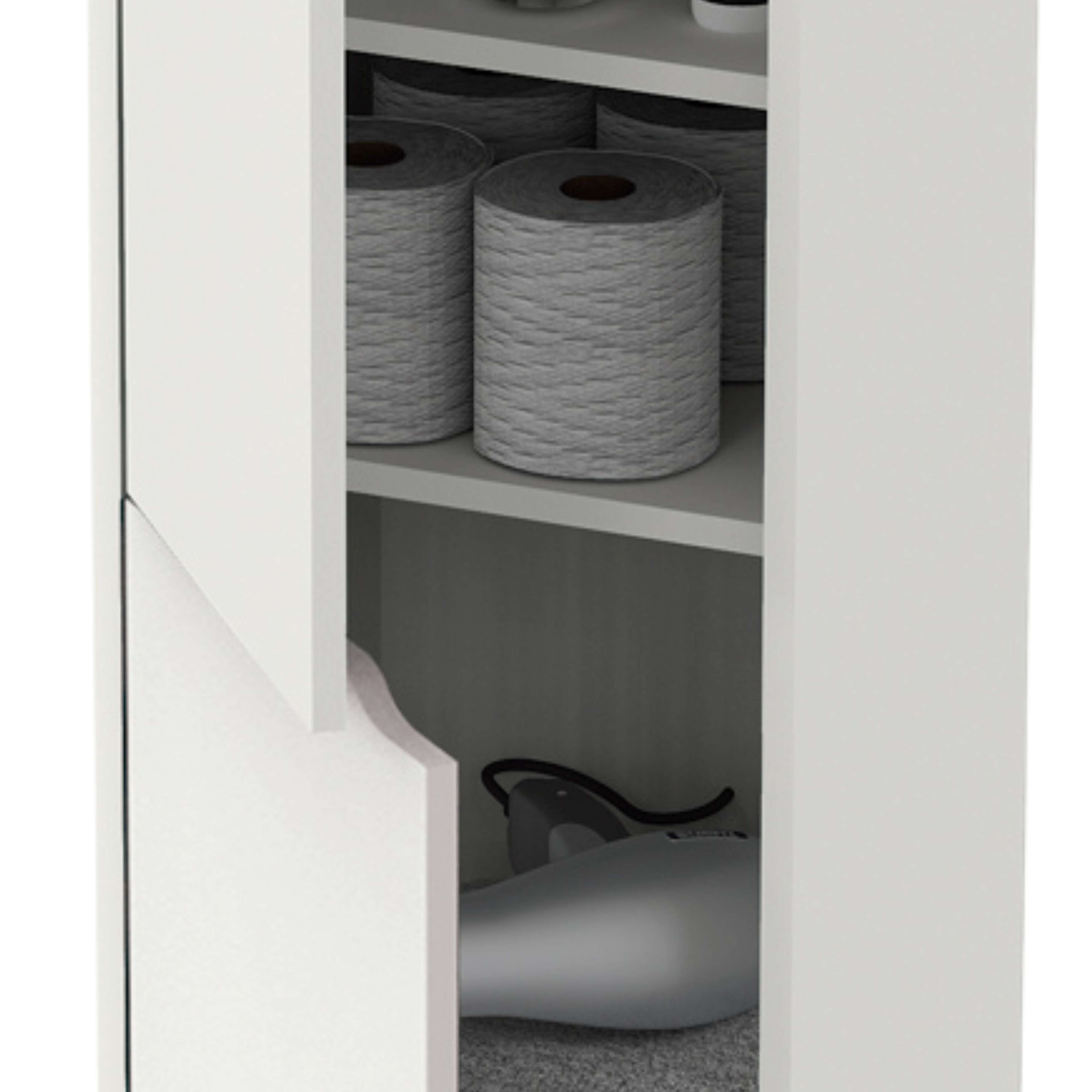 Puerta de mueble blanca abierta, muestra rollos y aspiradora de mano dentro.
