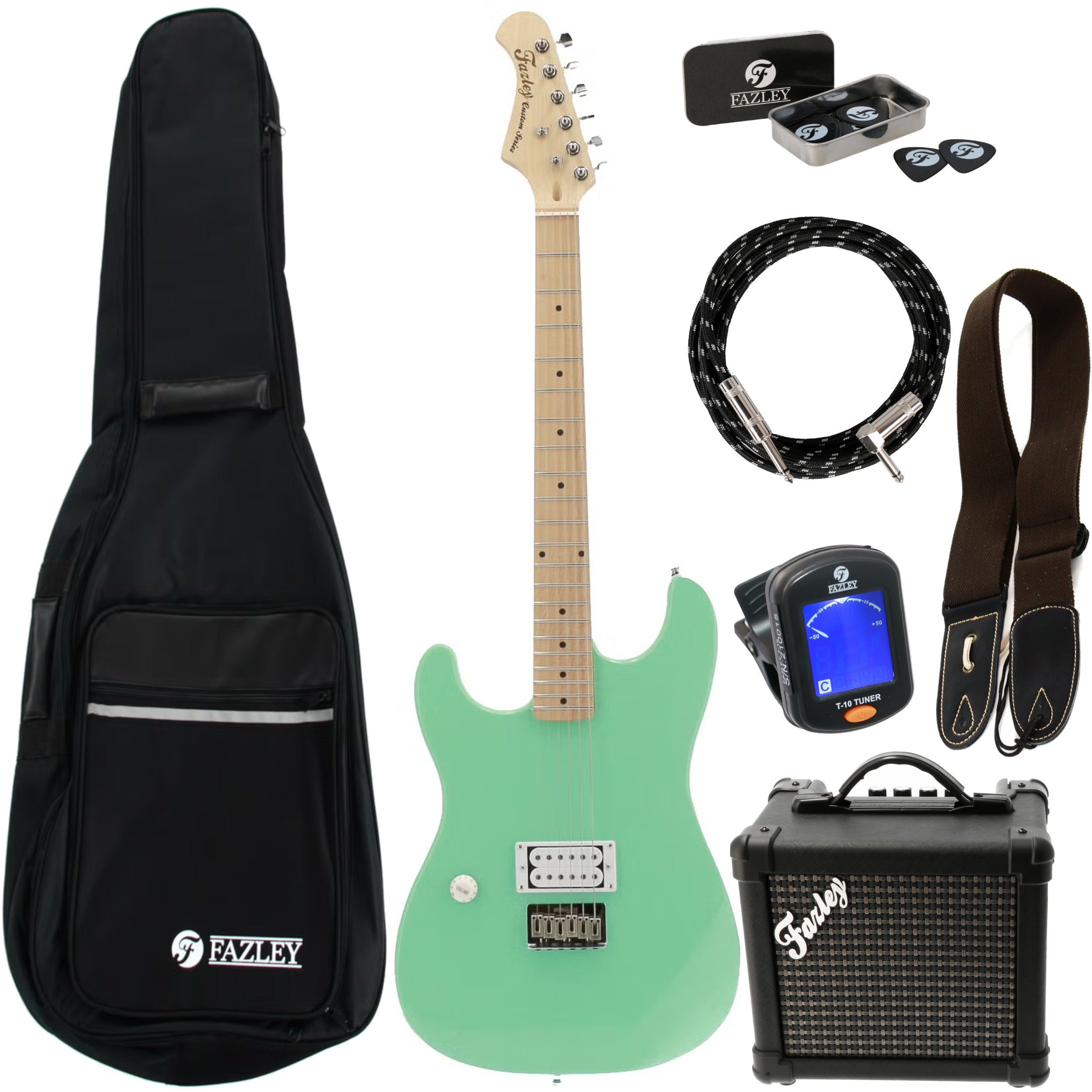 Een mintgroene elektrische gitaar set met tas, versterker, tuner en accessoires.