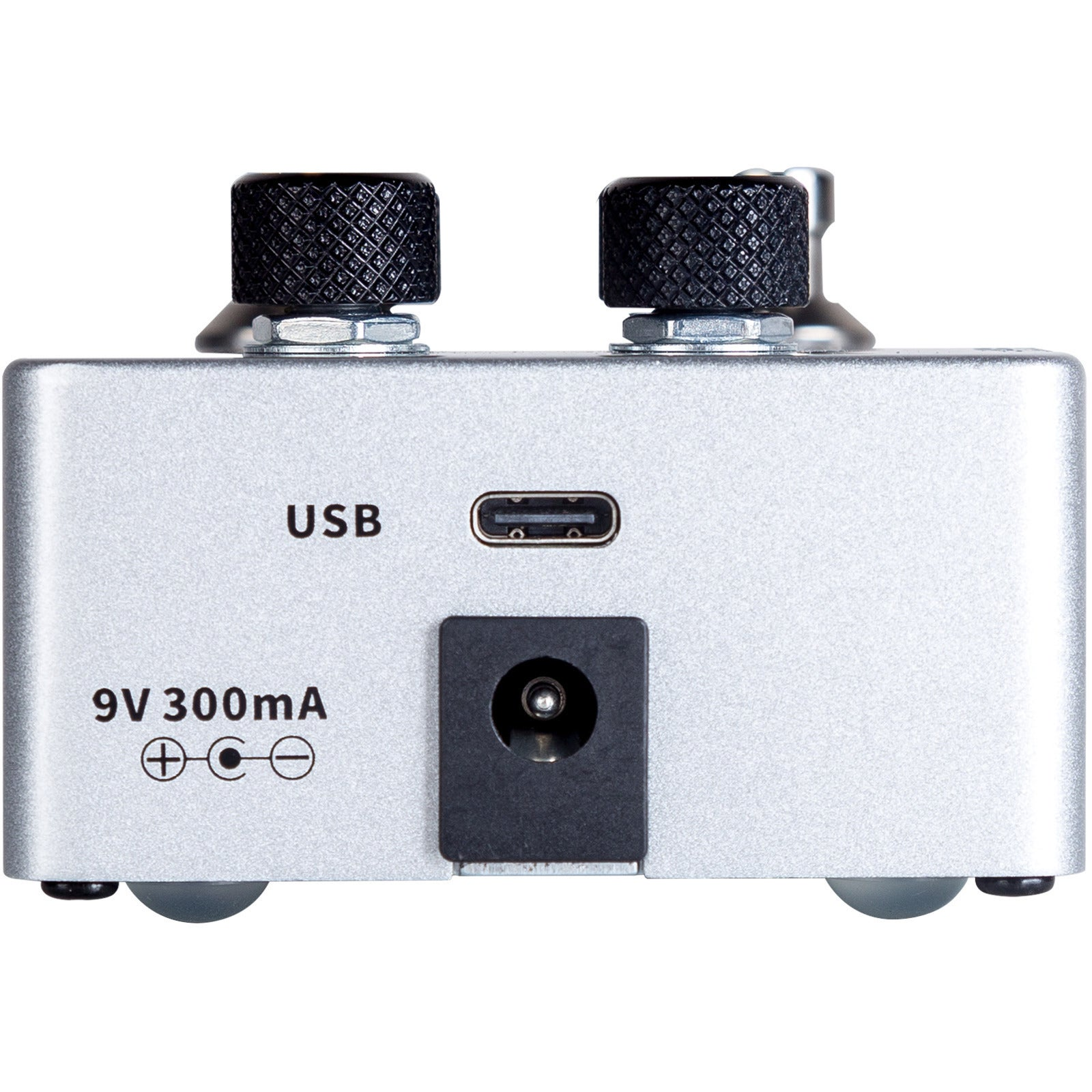 İki siyah düğmeli gümüş pedal, USB-C portu, güç girişi ve 9V 300mA etiketi.