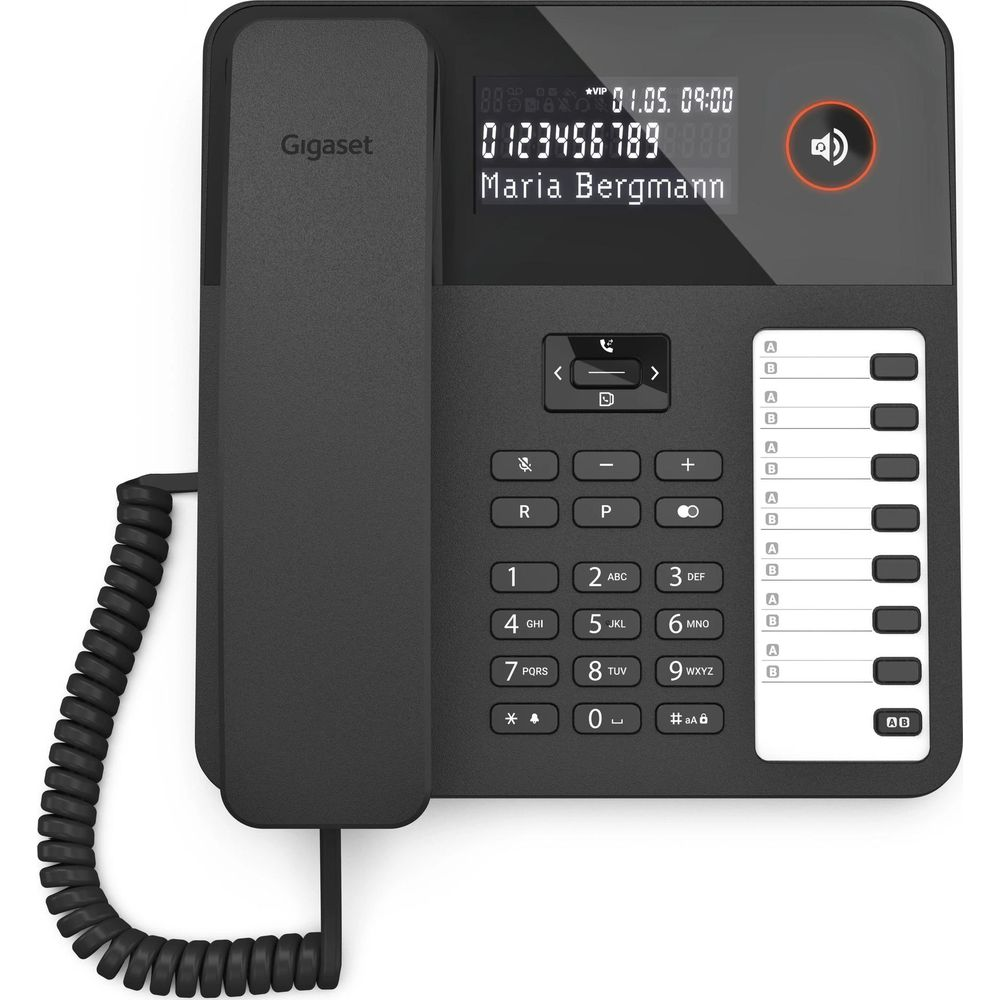 Een zwarte Gigaset telefoon met scherm, toetsenbord en hoorn. Het scherm toont datum en tijd.