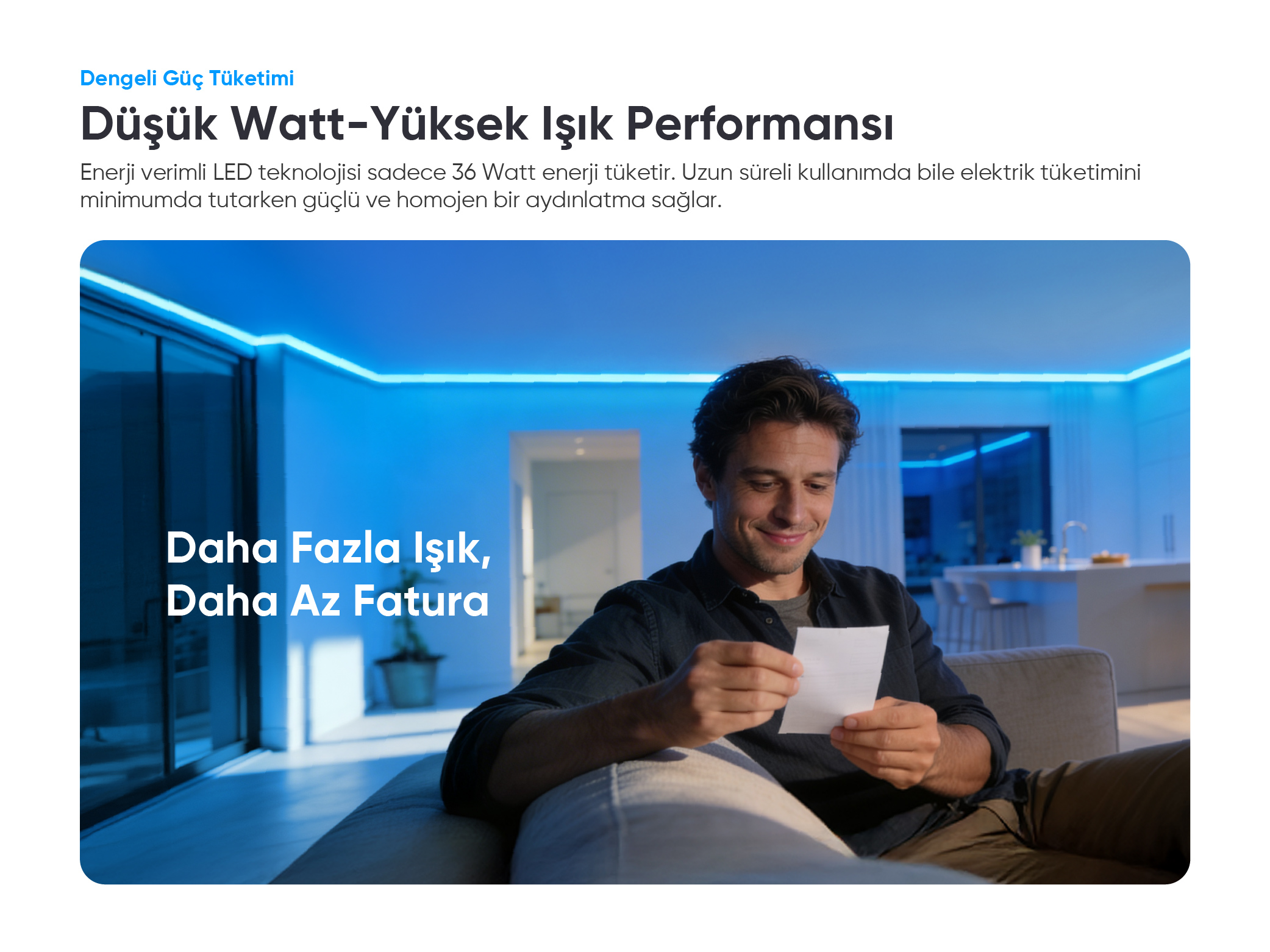 Mavi LED aydınlatmalı odada kağıt okuyan adam.