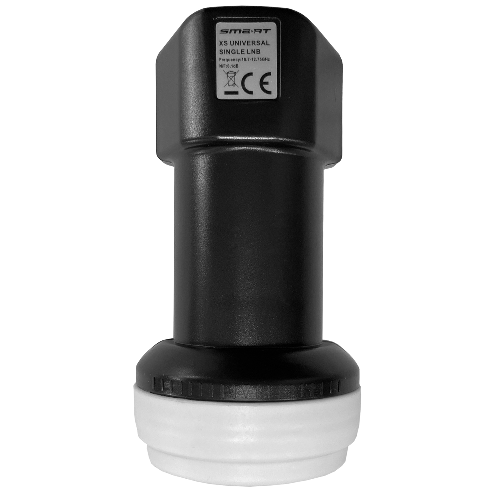 Ein schwarzer LNB mit weißer Basis, Beschriftung und CE-Zeichen.