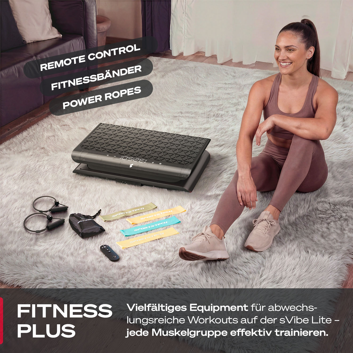 Frau sitzt auf Teppich neben Fitnessgerät mit Zubehör: Fernbedienung, Bänder, Seile.