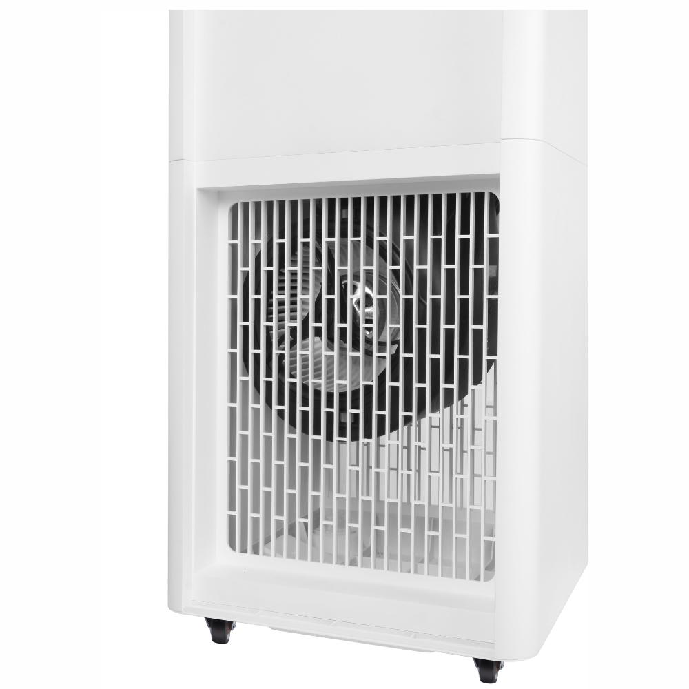 Een witte luchtkoeler met ventilatorrooster en zichtbare ventilator.