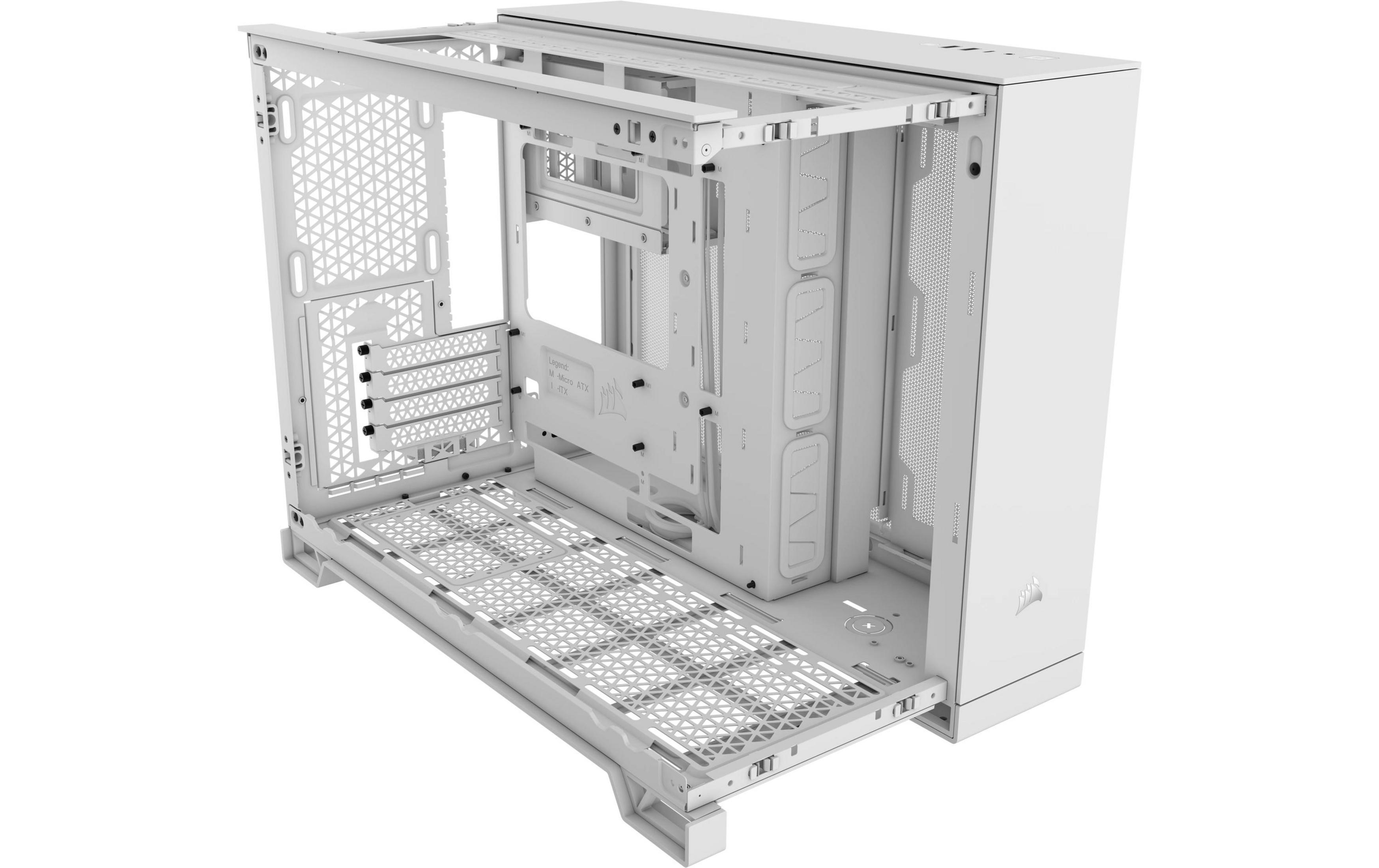 Biała obudowa komputera z otwartym panelem bocznym, ukazująca wewnętrzną strukturę.