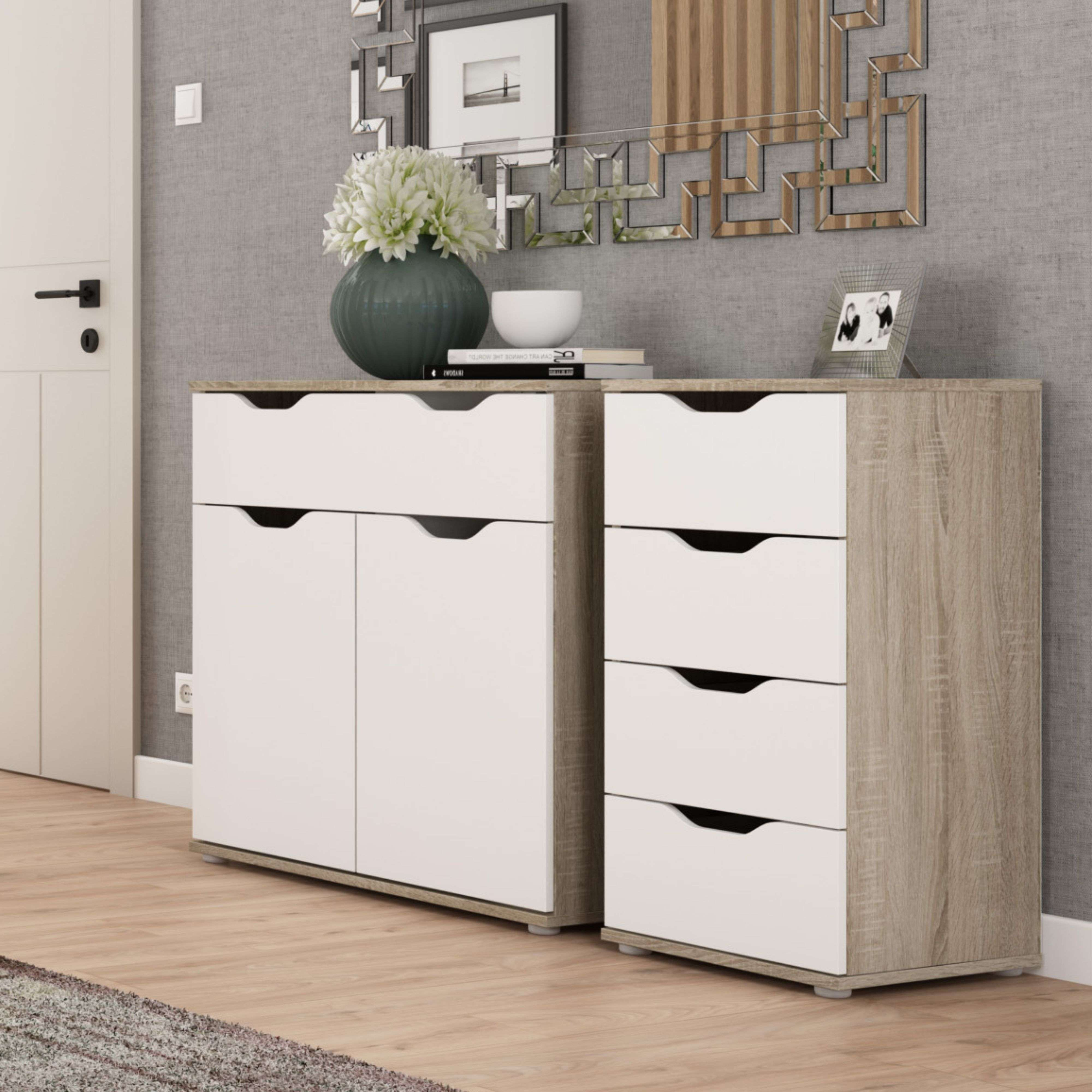 Una habitación luminosa con dos cómodas, una con cajones, otra con puertas.