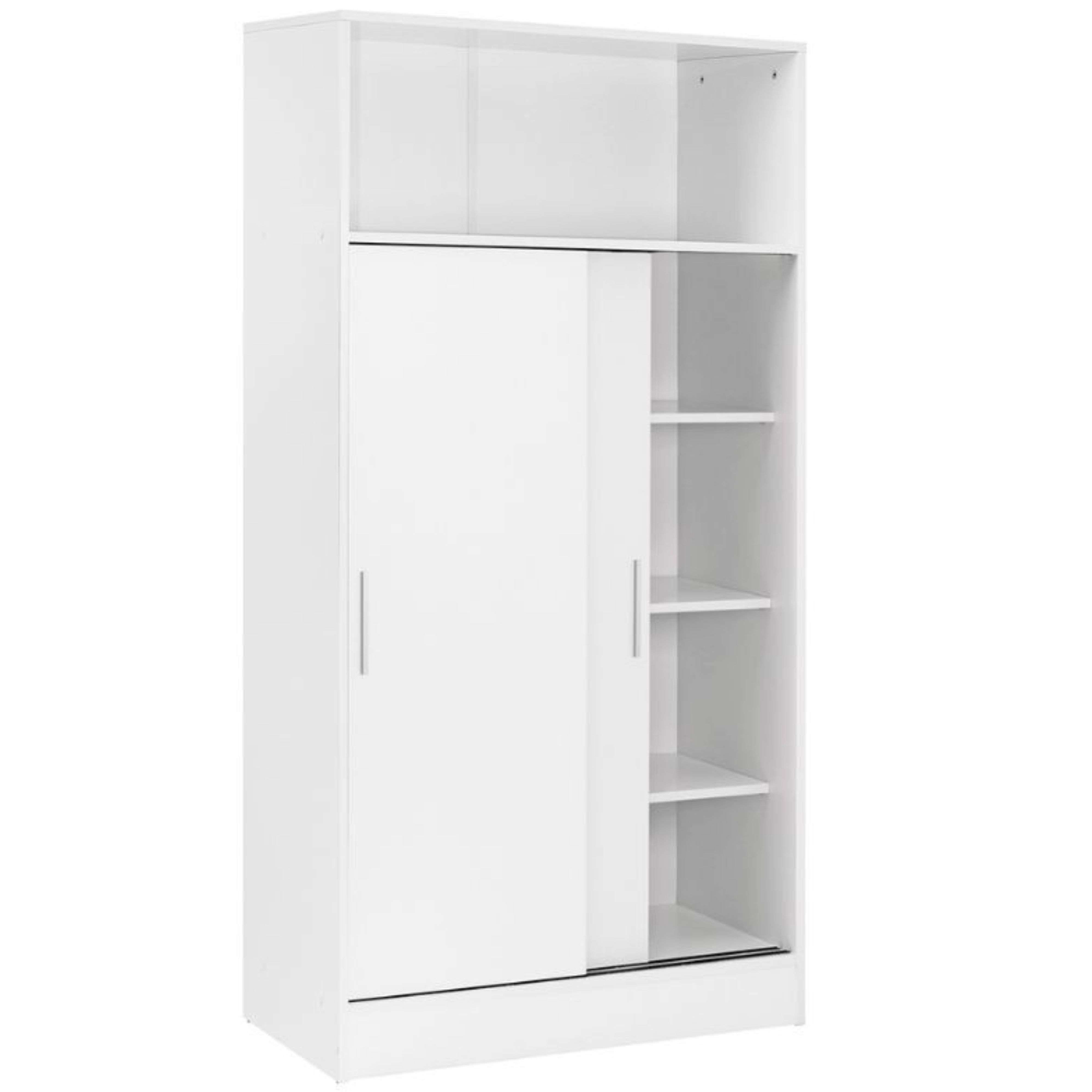 Un armario blanco con puerta corredera y estantes abiertos.