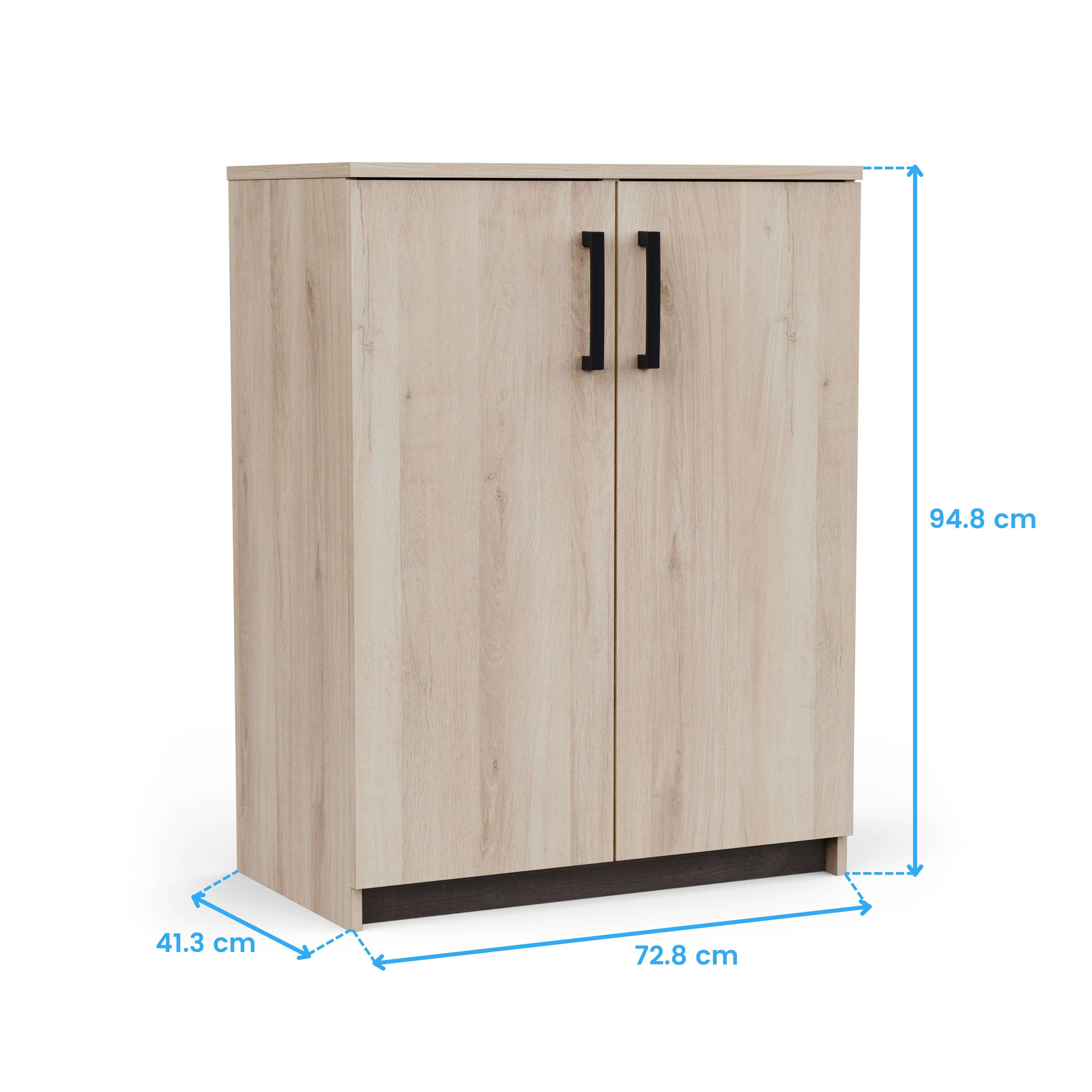 Un armario de madera clara con dos tiradores negros. Se muestran las dimensiones.