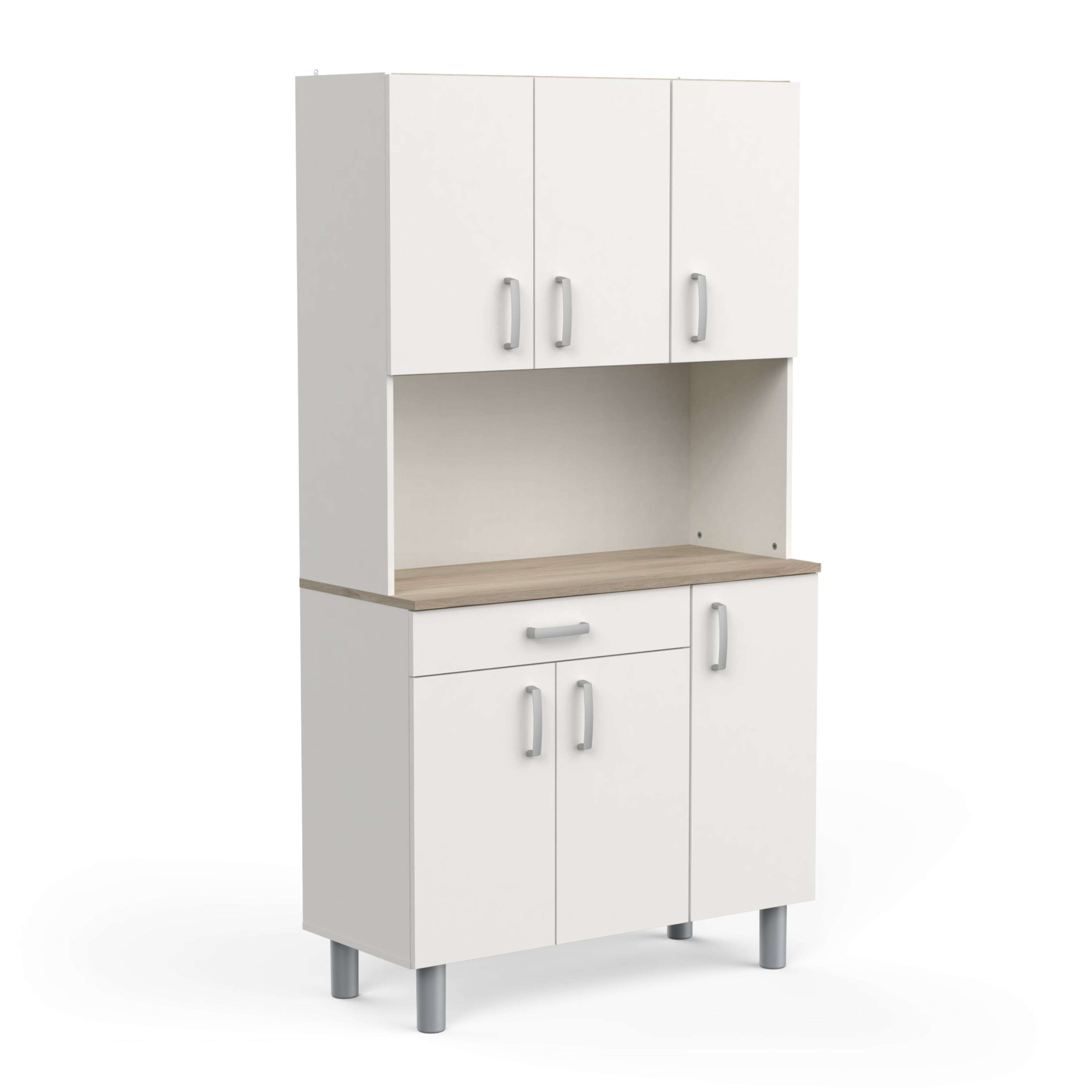 Un mueble de cocina blanco con encimera de madera, tres puertas superiores y tres inferiores.