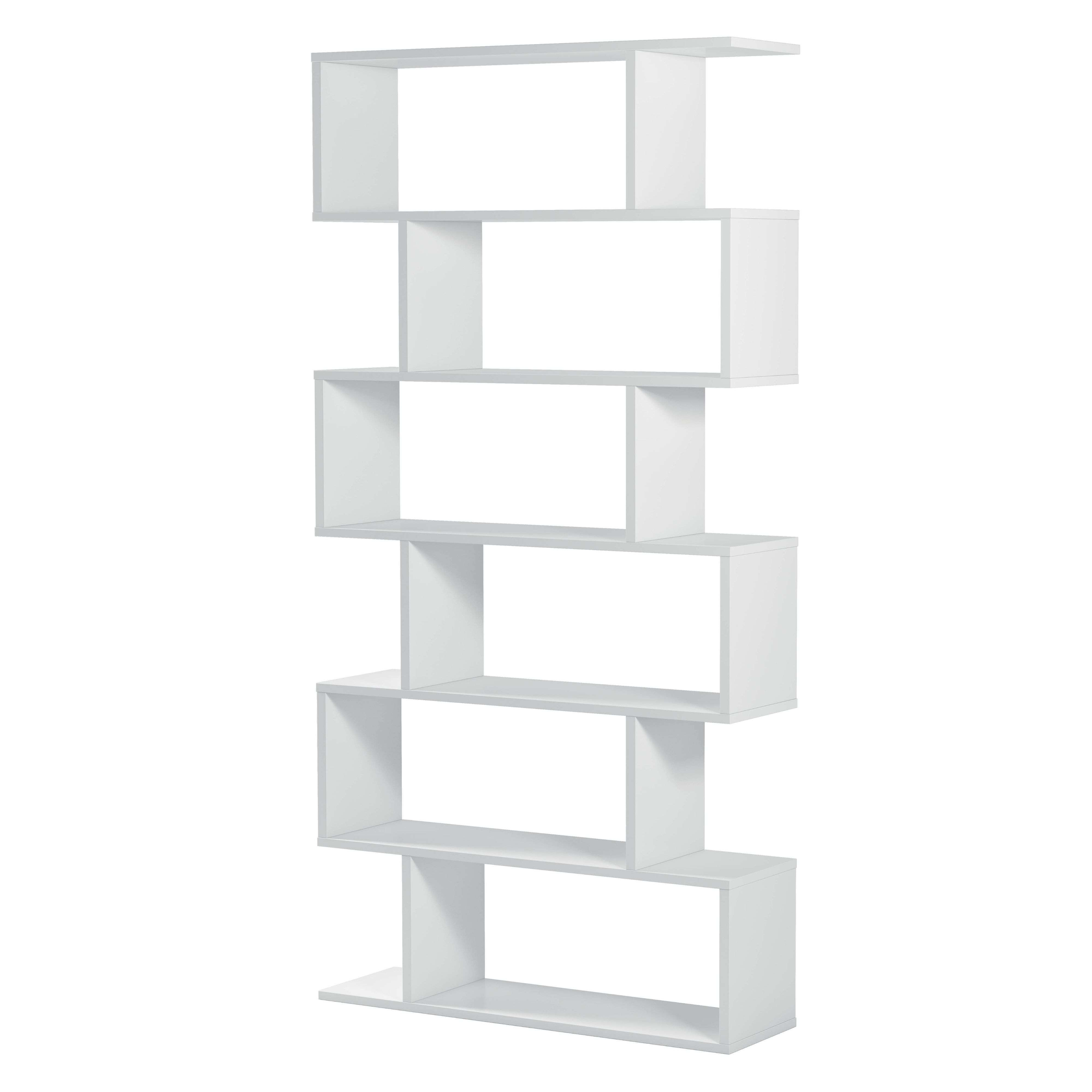 Una estantería blanca moderna con seis estantes escalonados.