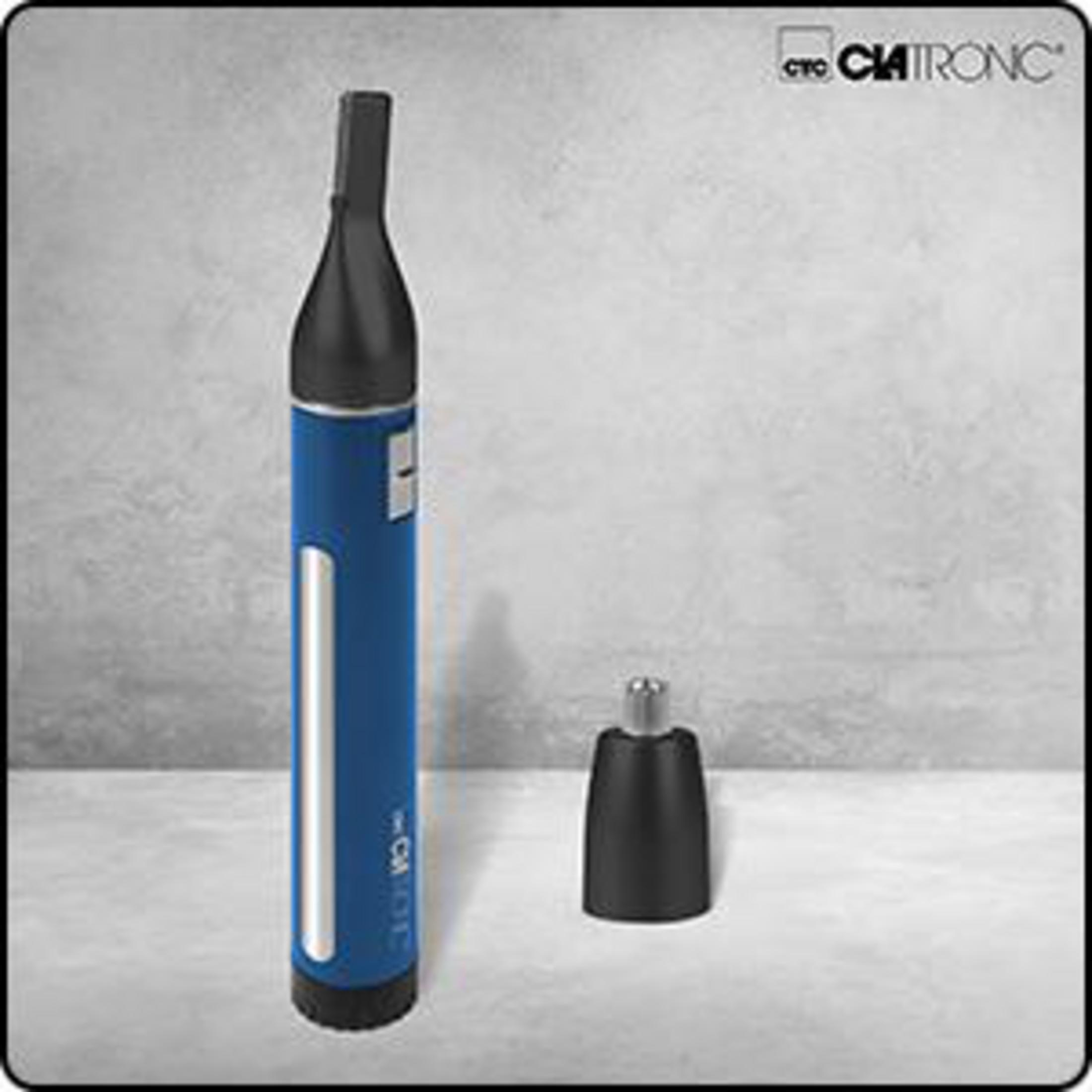 Niebieska maszynka z czarną nasadką i małym czarnym nasadzeniem obok.