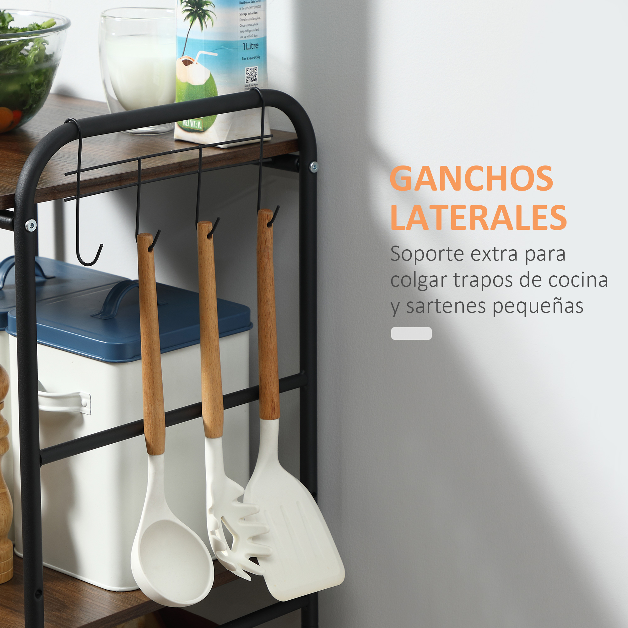 Estante de cocina con ganchos que sujetan utensilios.