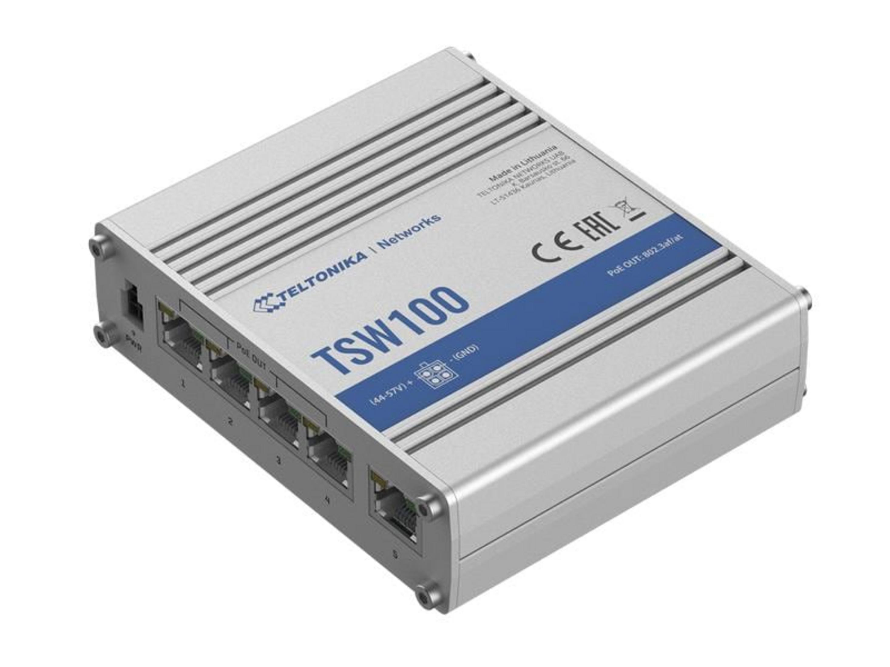 Srebrny przełącznik sieciowy Teltonika TSW100 z pięcioma portami Ethernet i PoE out.