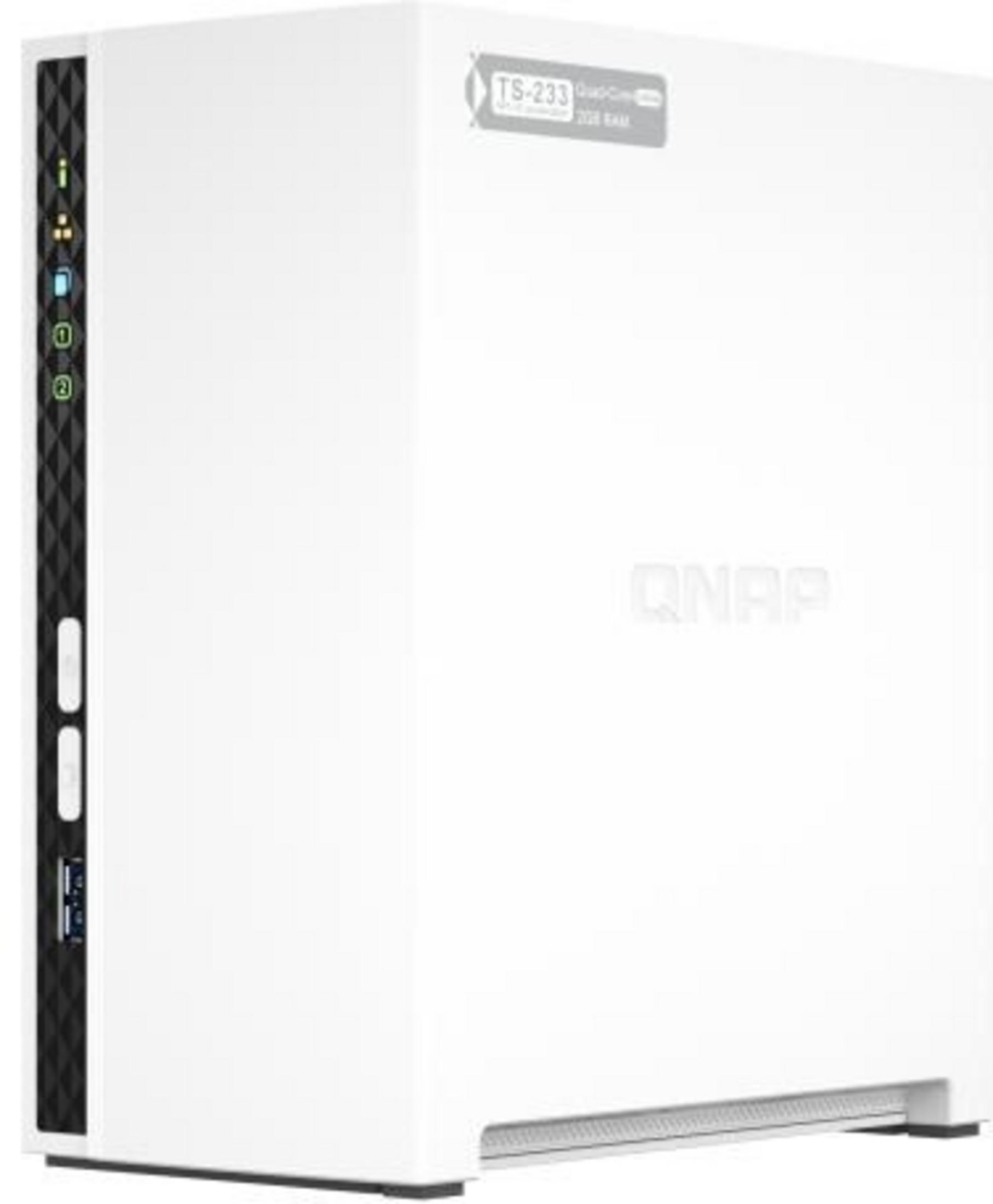 Ein weiber QNAP TS-233 NAS-Server mit seitlichen Status-LEDs und USB-Anschluss.