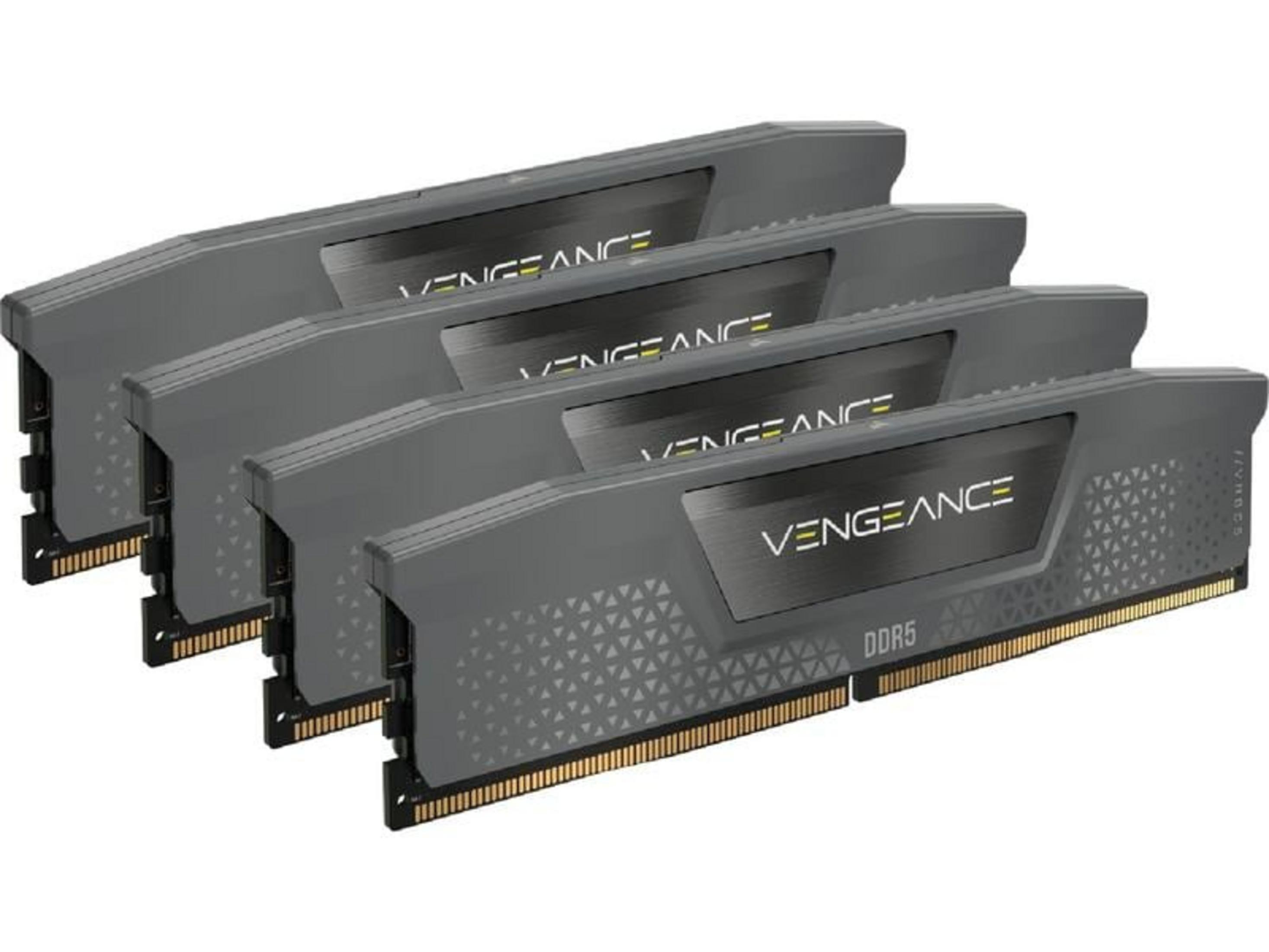 Cztery szare moduły RAM DDR5 Vengeance ze złotymi stykami.