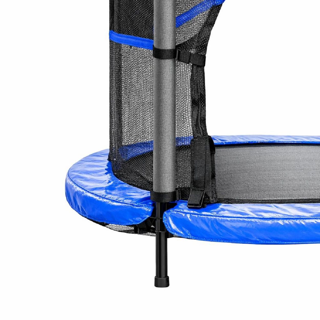 Naheaufnahme eines Trampolins mit blauem Polster und Netz.